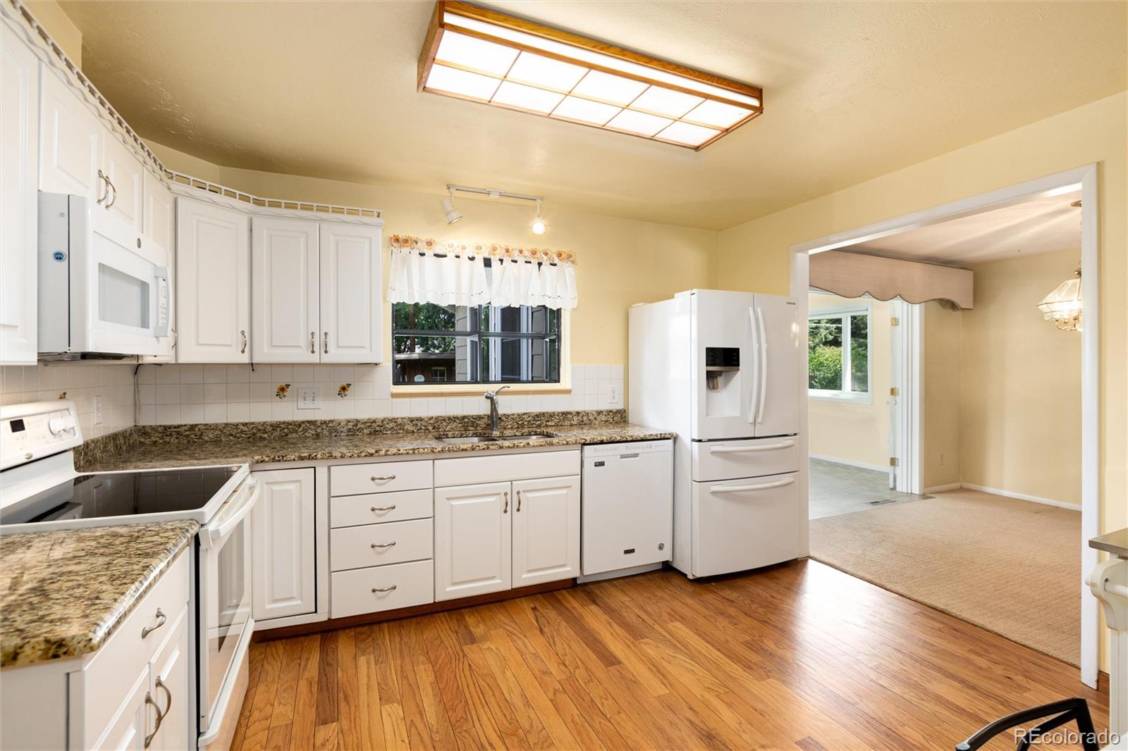 MLS Image #20 for 3092 s gray street,denver, Colorado