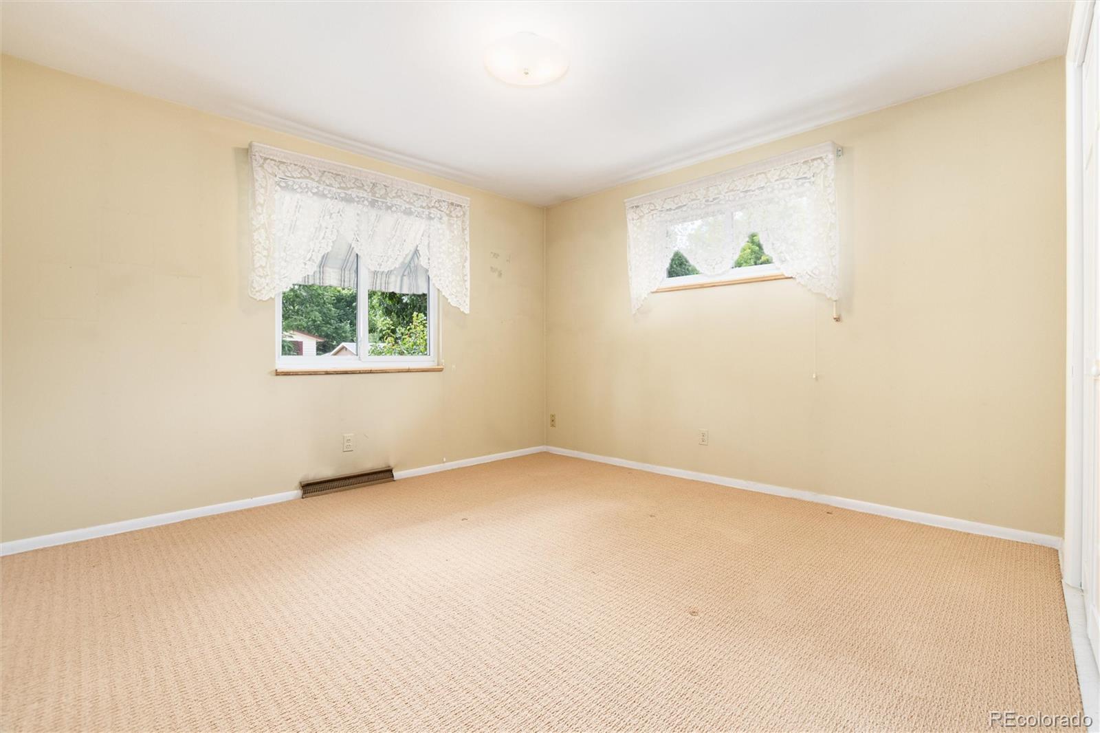 MLS Image #34 for 3092 s gray street,denver, Colorado