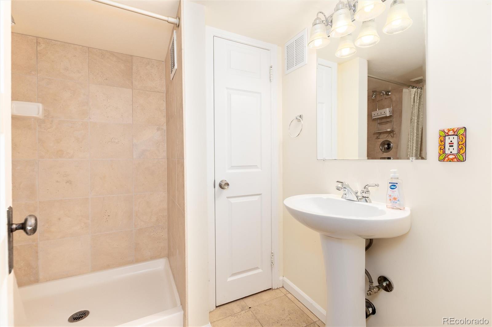 MLS Image #27 for 79 n washington street,denver, Colorado