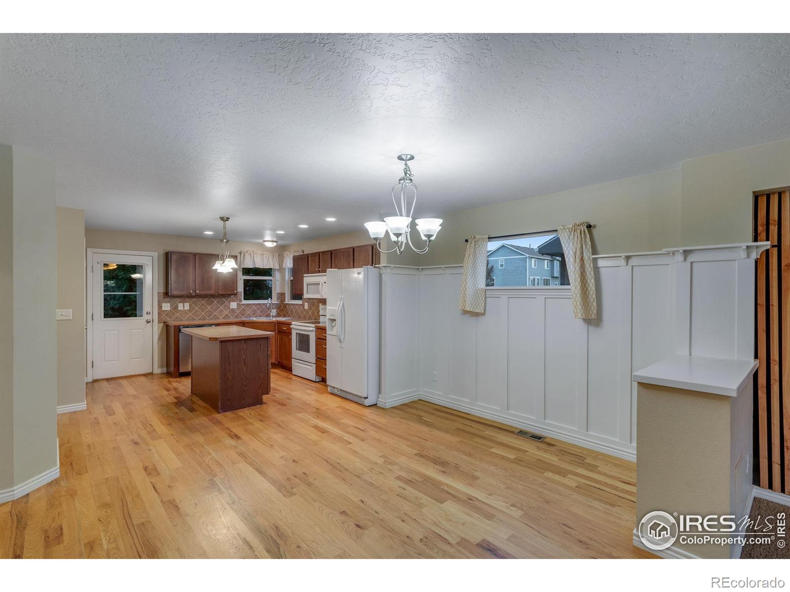 MLS Image #12 for 505  cimarron drive,ault, Colorado