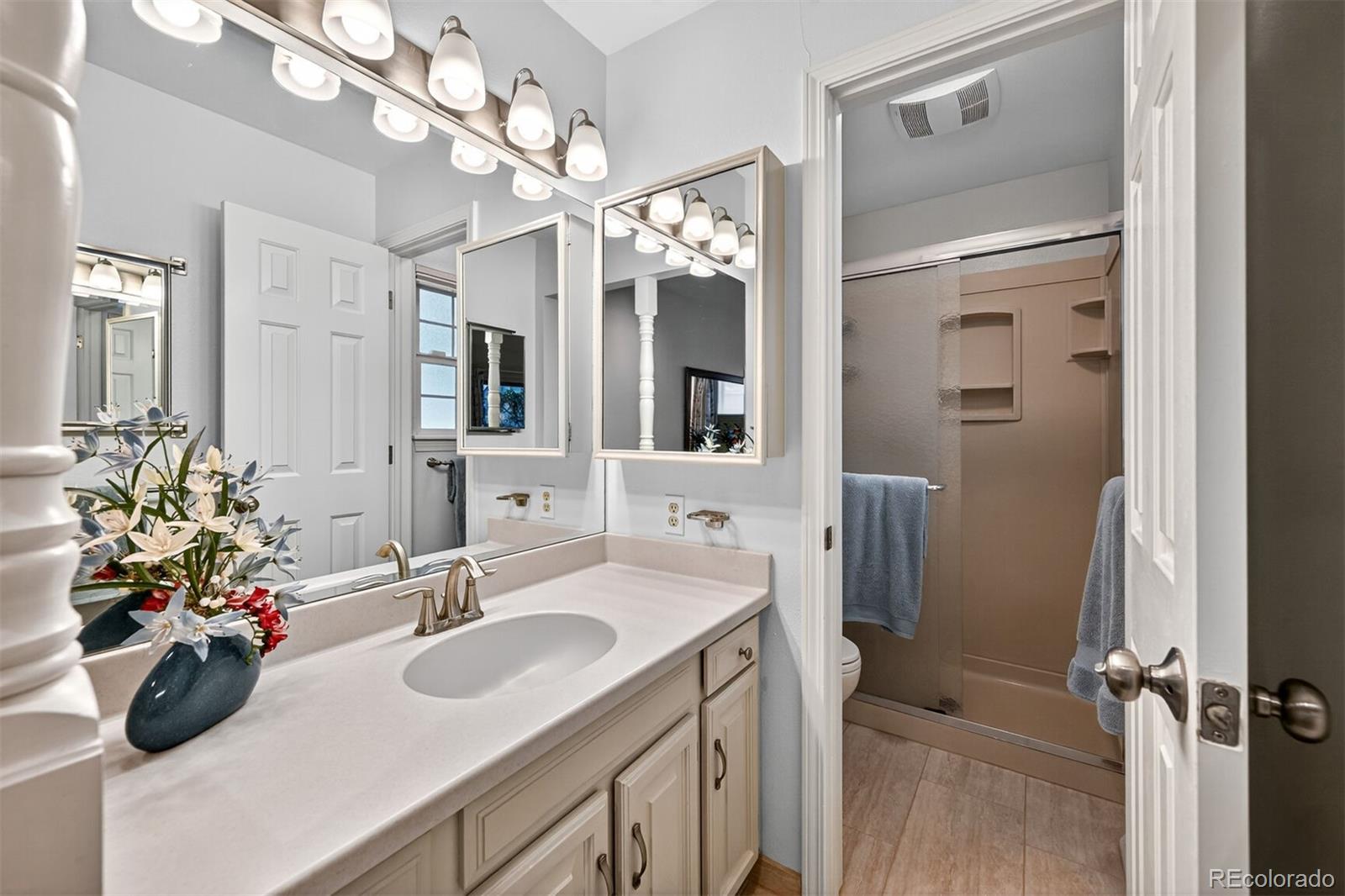MLS Image #17 for 8631 e yale avenue,denver, Colorado