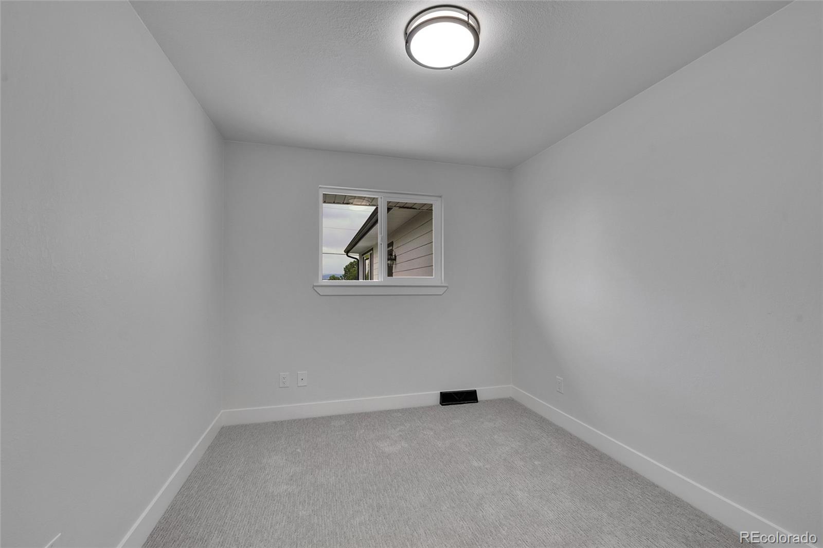 MLS Image #19 for 3430 w dill road,englewood, Colorado