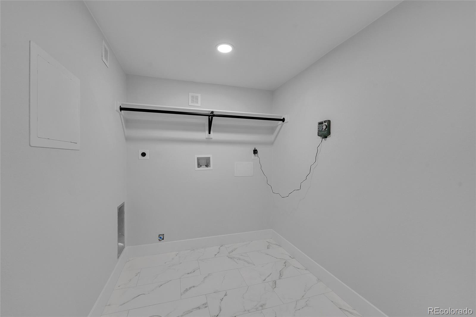 MLS Image #27 for 3430 w dill road,englewood, Colorado