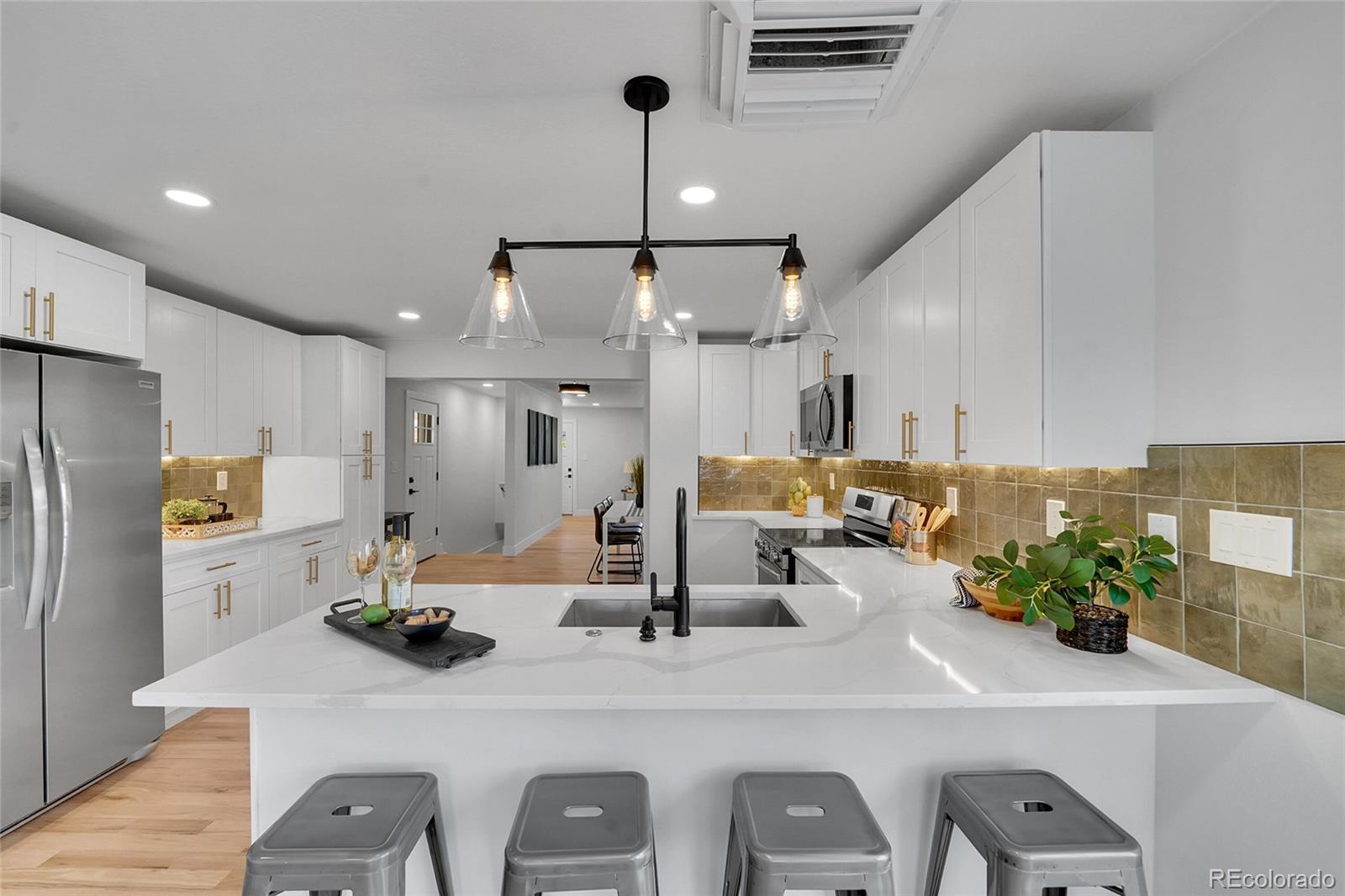 MLS Image #9 for 3430 w dill road,englewood, Colorado