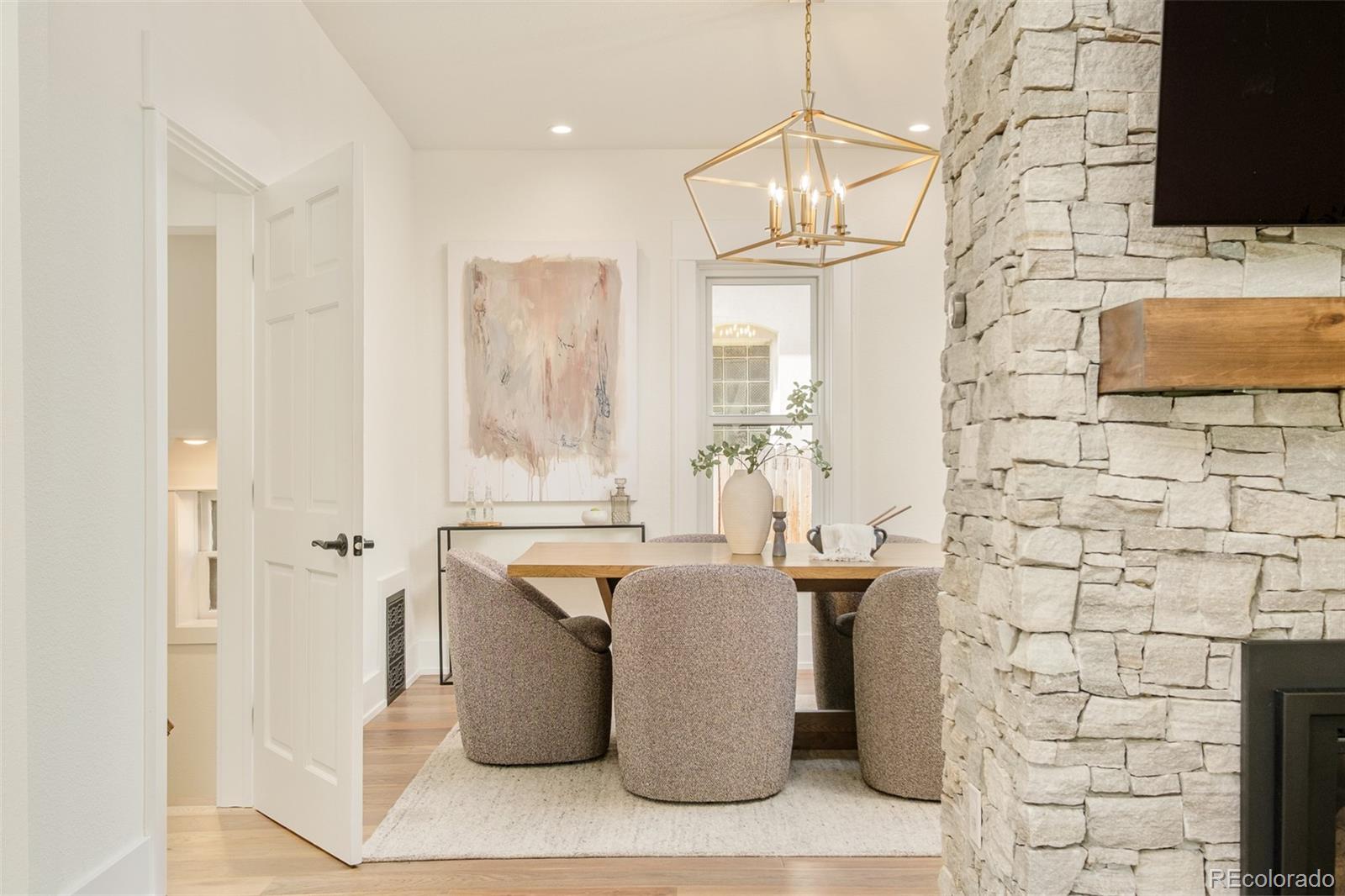 MLS Image #13 for 418 s pearl street,denver, Colorado
