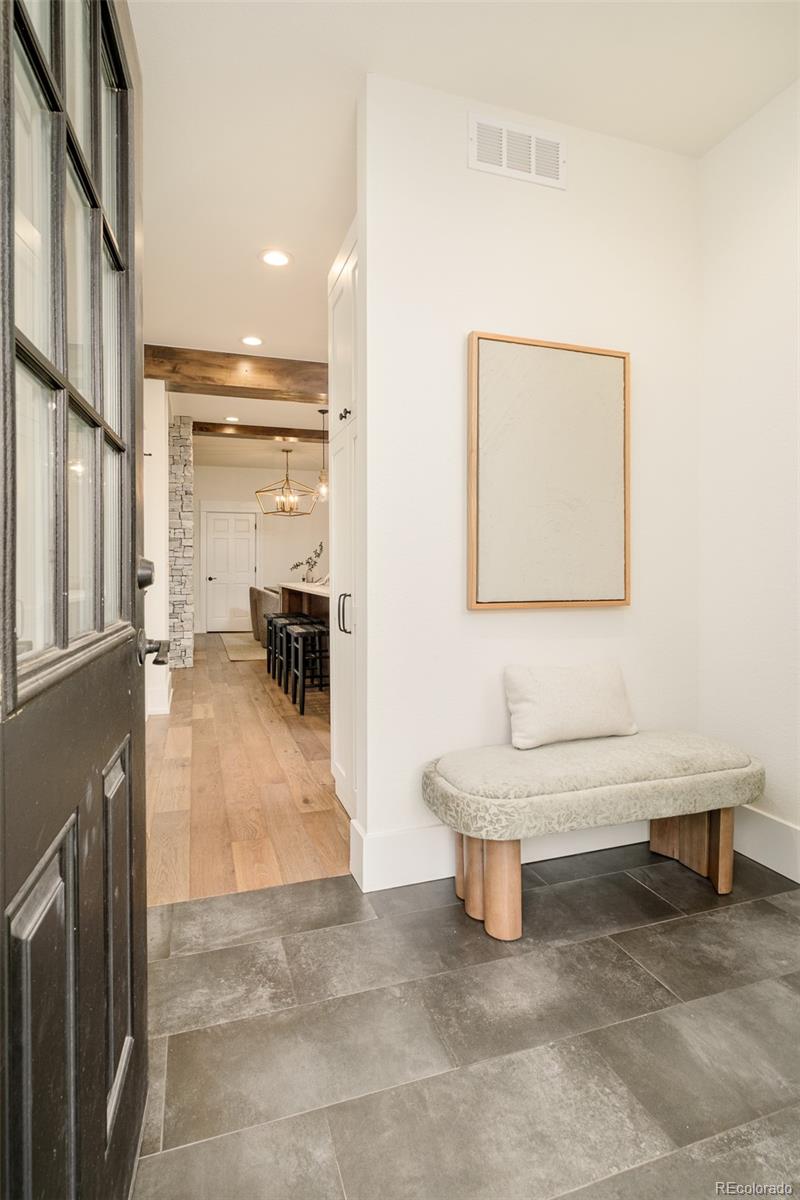 MLS Image #19 for 418 s pearl street,denver, Colorado
