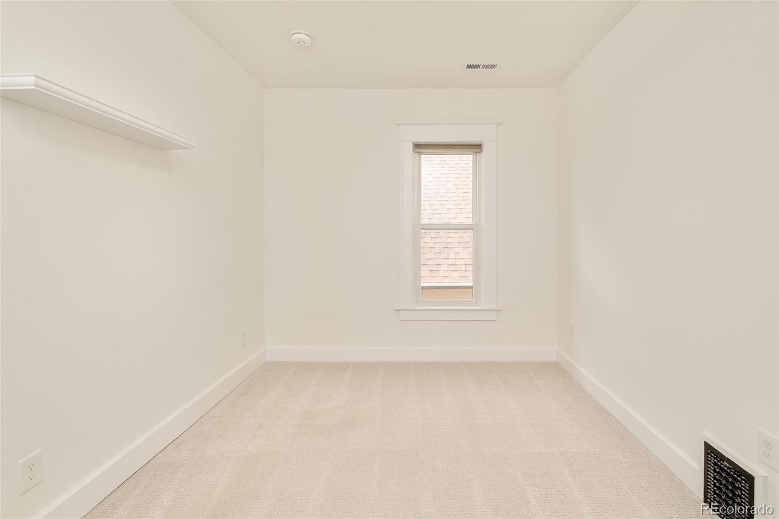MLS Image #36 for 418 s pearl street,denver, Colorado