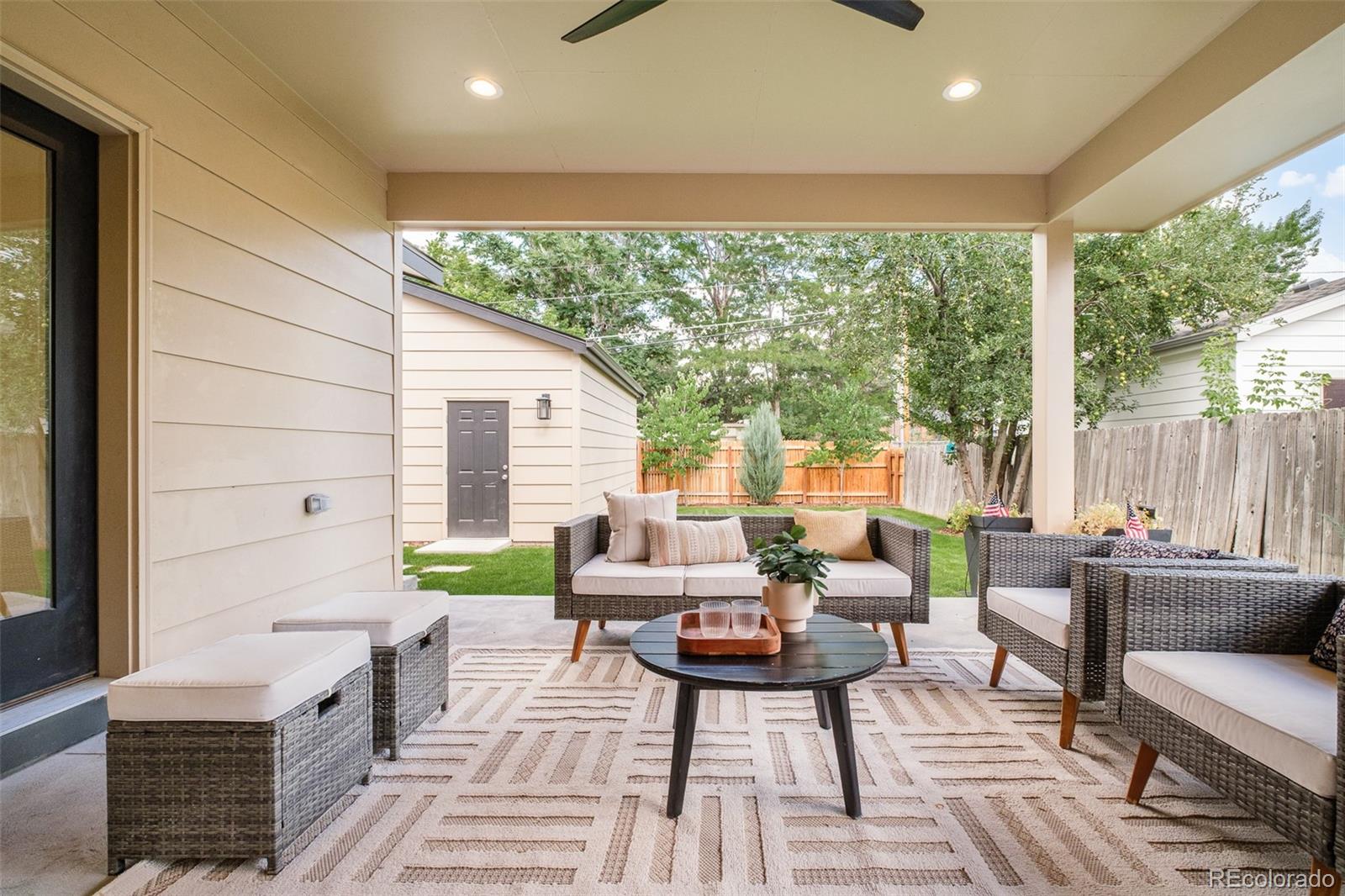 MLS Image #37 for 418 s pearl street,denver, Colorado
