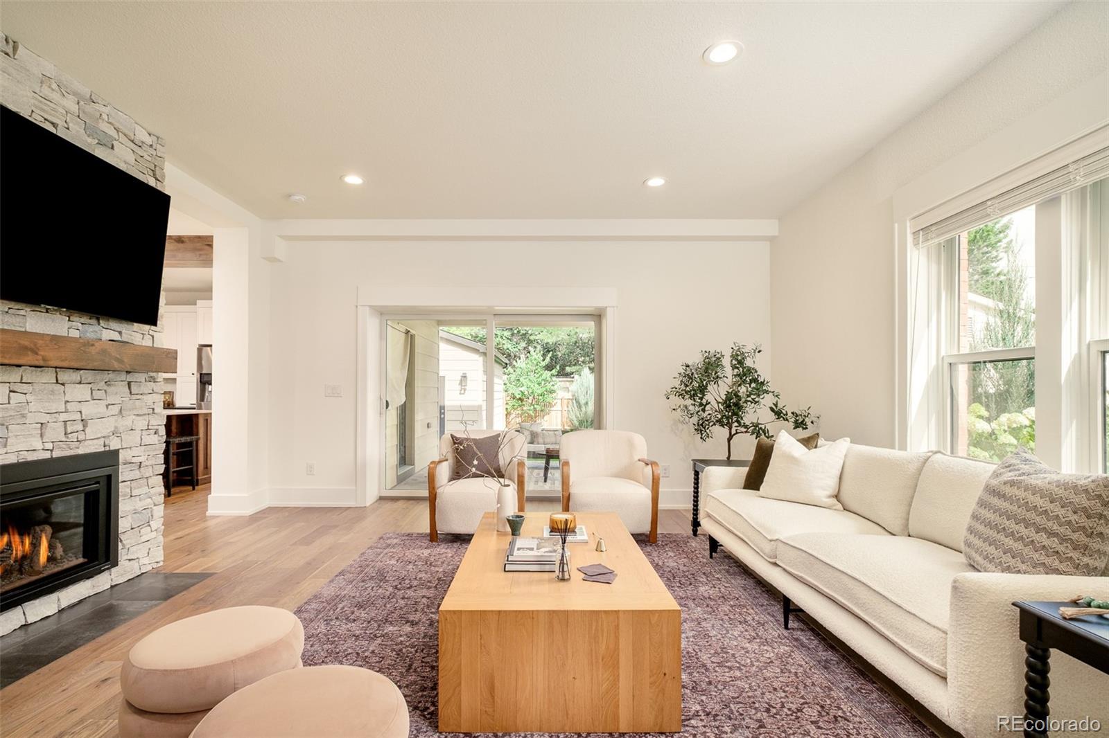 MLS Image #9 for 418 s pearl street,denver, Colorado
