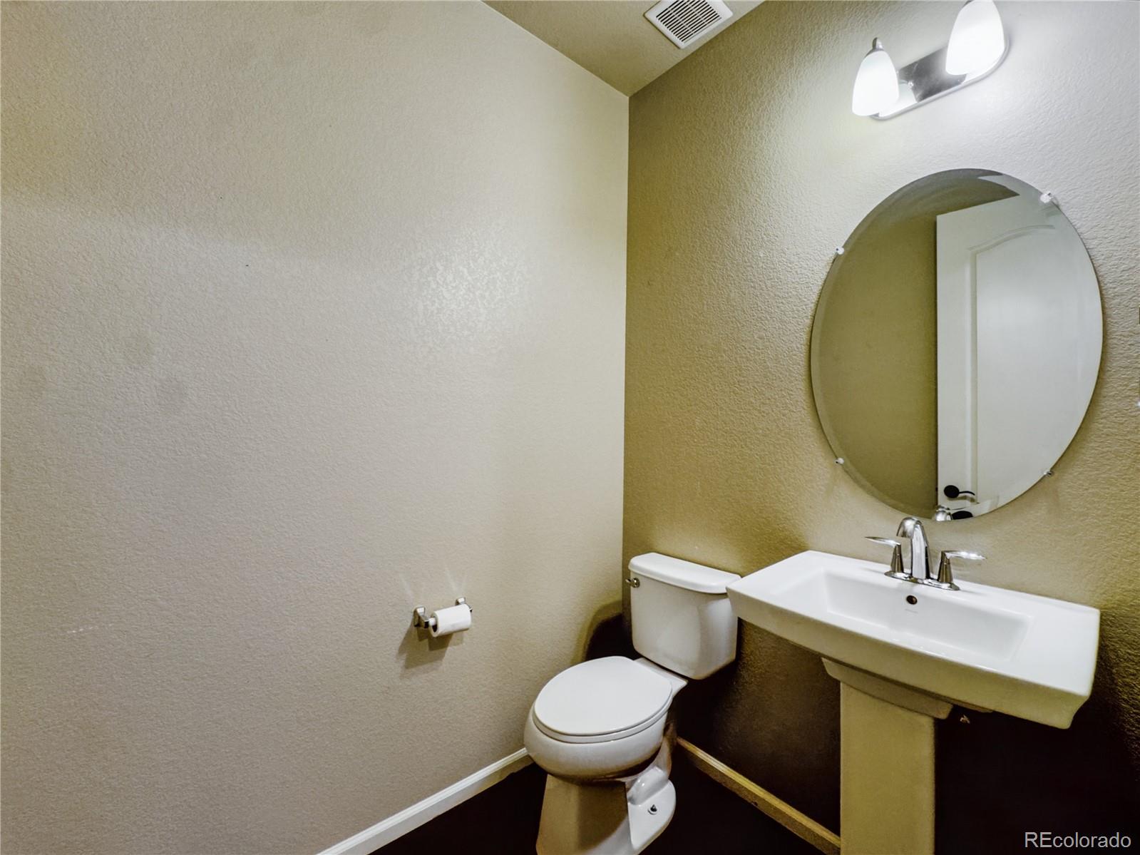 MLS Image #9 for 26903 e easter place,aurora, Colorado