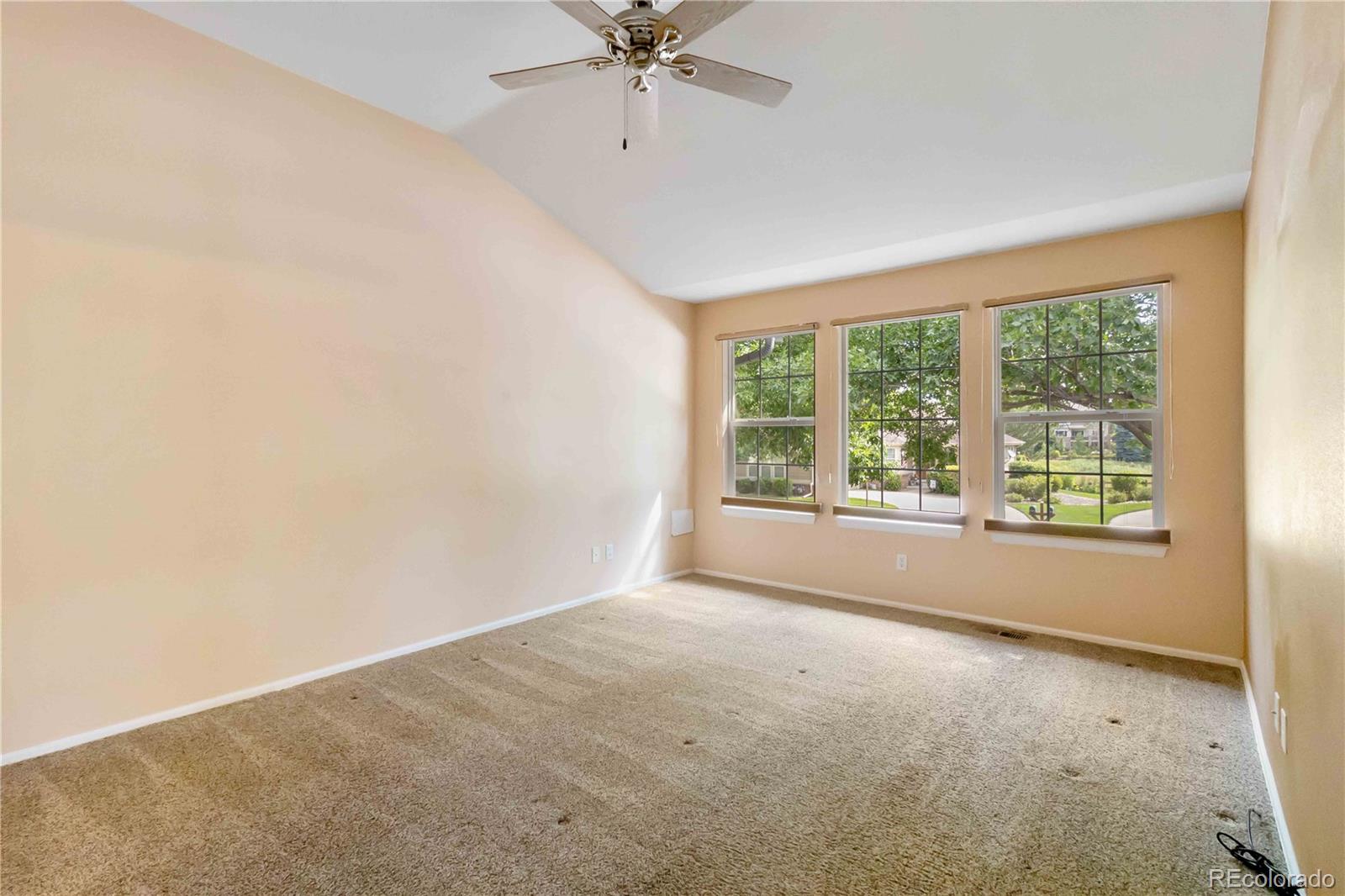 MLS Image #17 for 23683 e links place,aurora, Colorado
