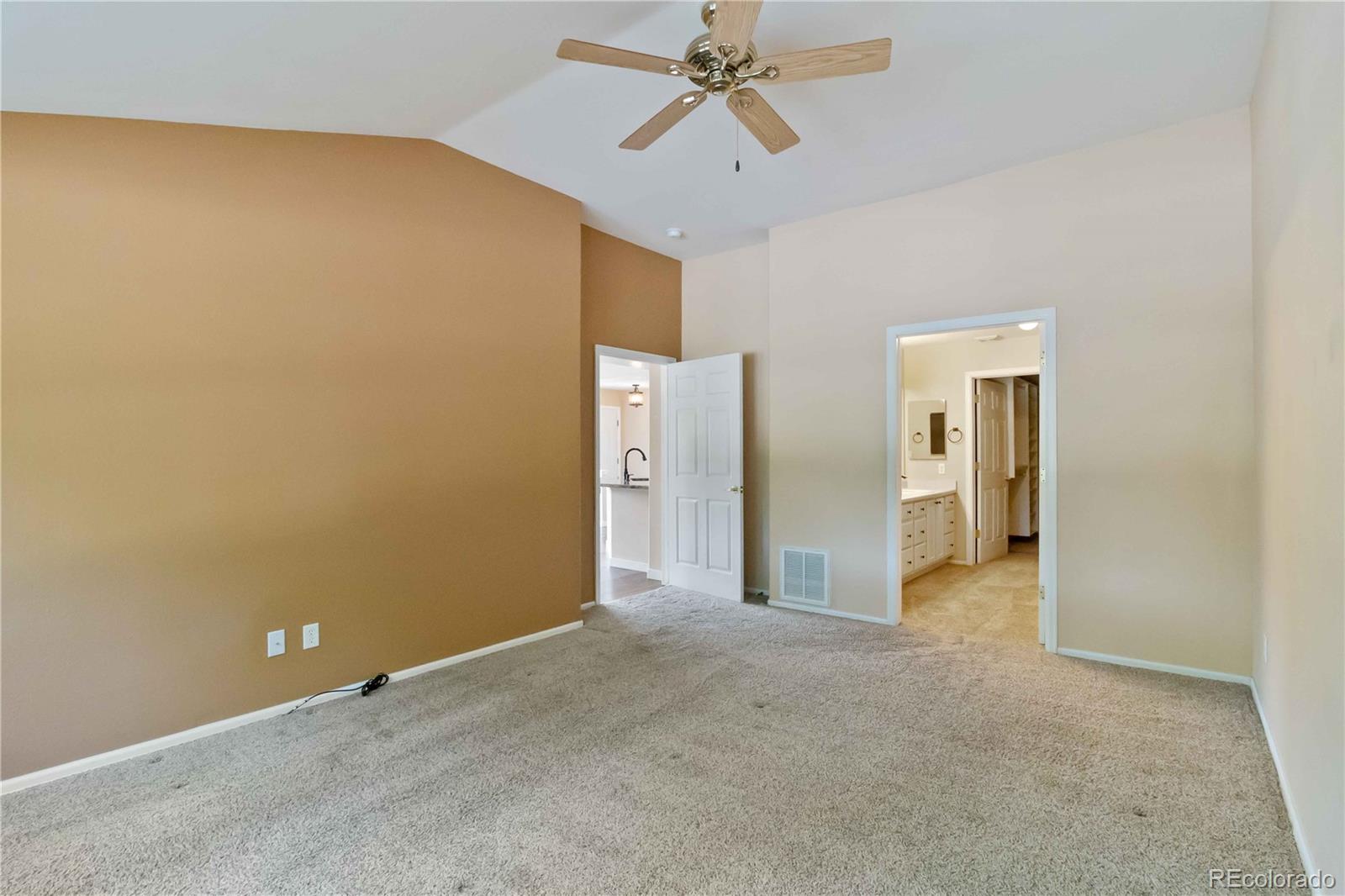 MLS Image #18 for 23683 e links place,aurora, Colorado
