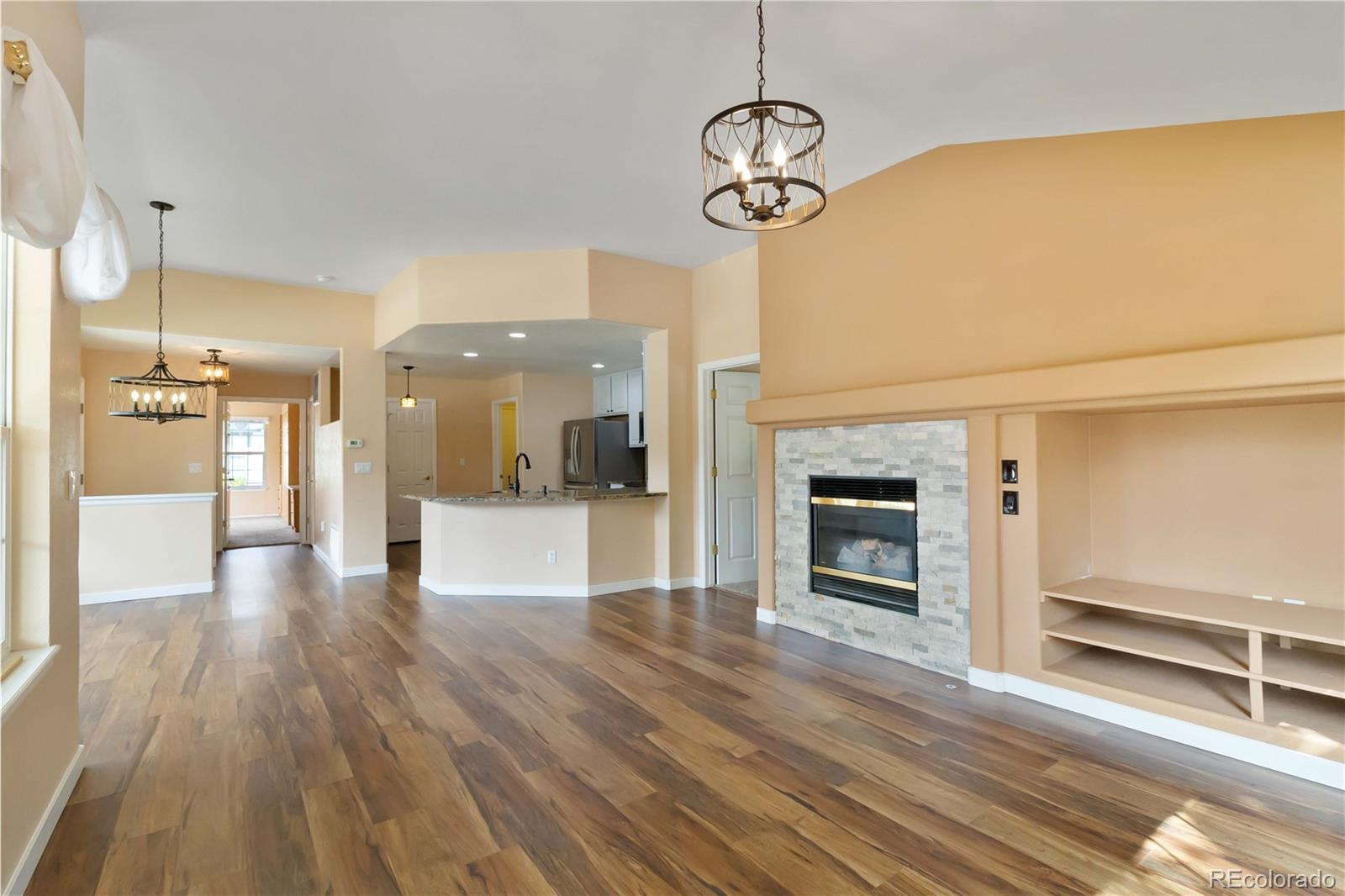 MLS Image #7 for 23683 e links place,aurora, Colorado