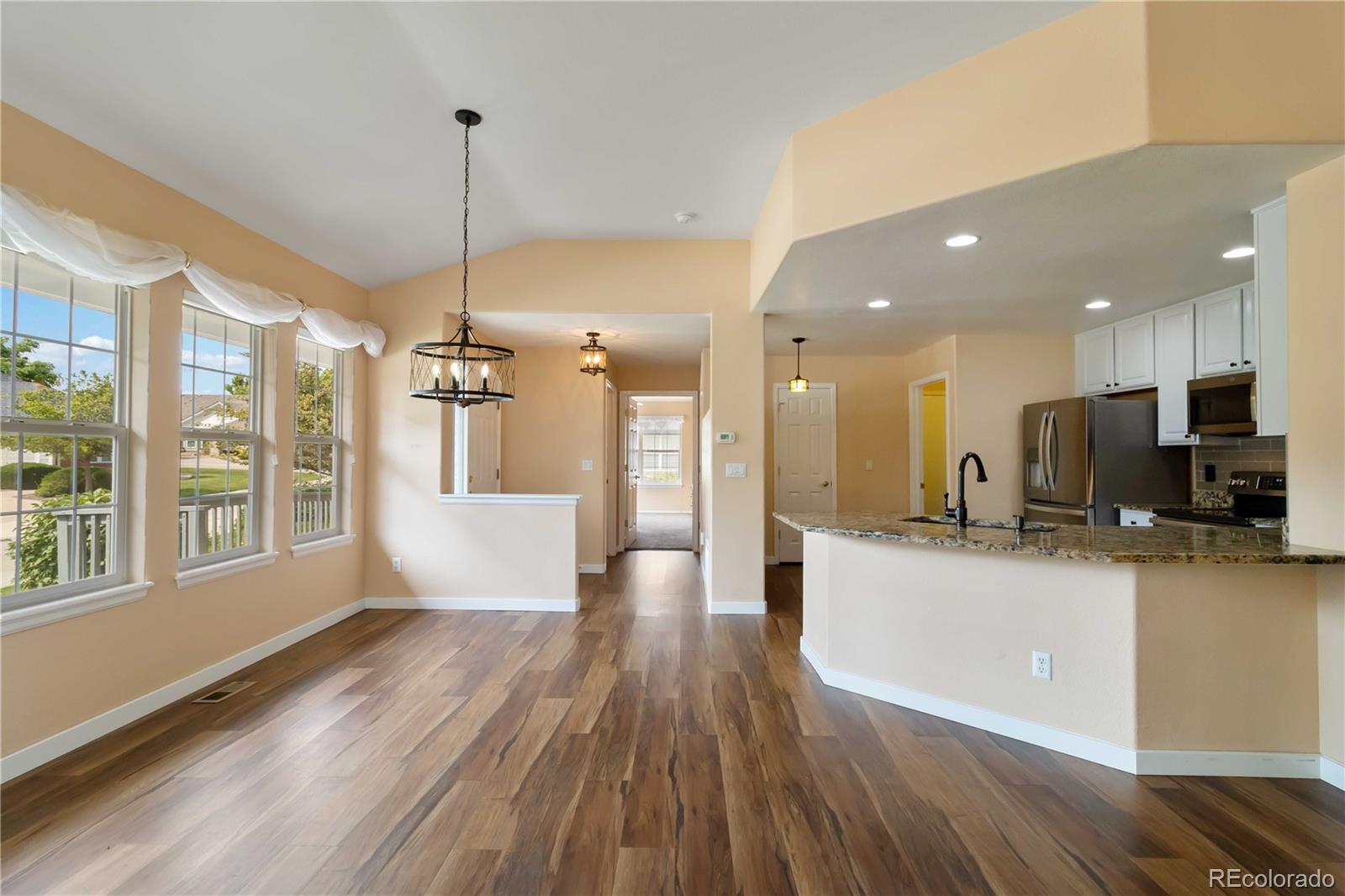 MLS Image #9 for 23683 e links place,aurora, Colorado