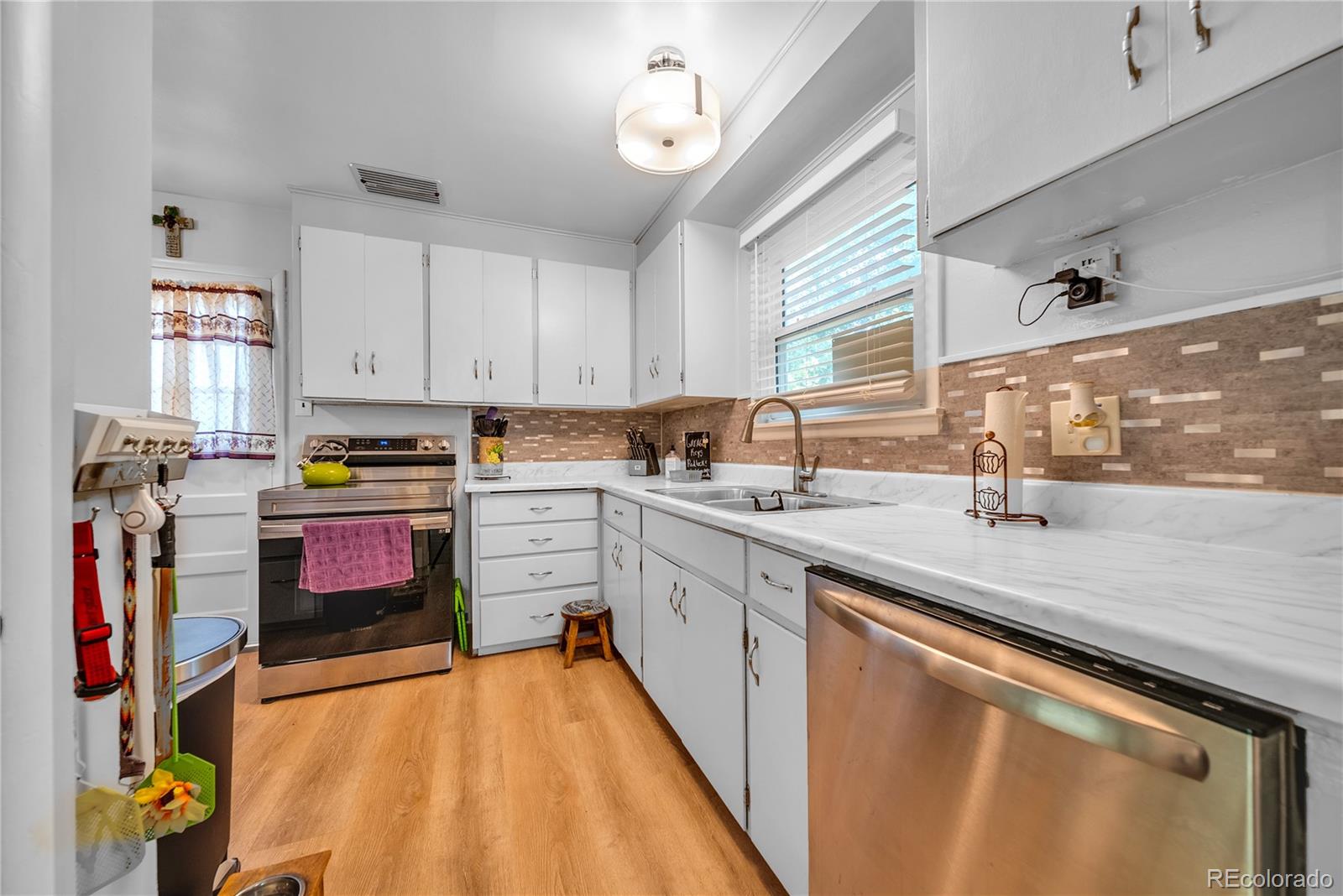 MLS Image #14 for 714  delmar street,sterling, Colorado