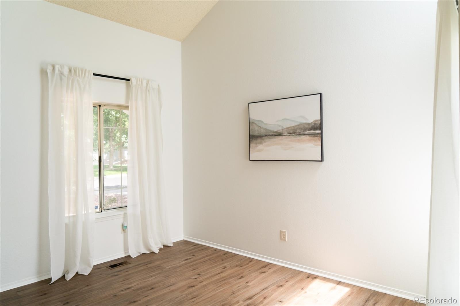 MLS Image #7 for 12812 e wyoming circle,aurora, Colorado