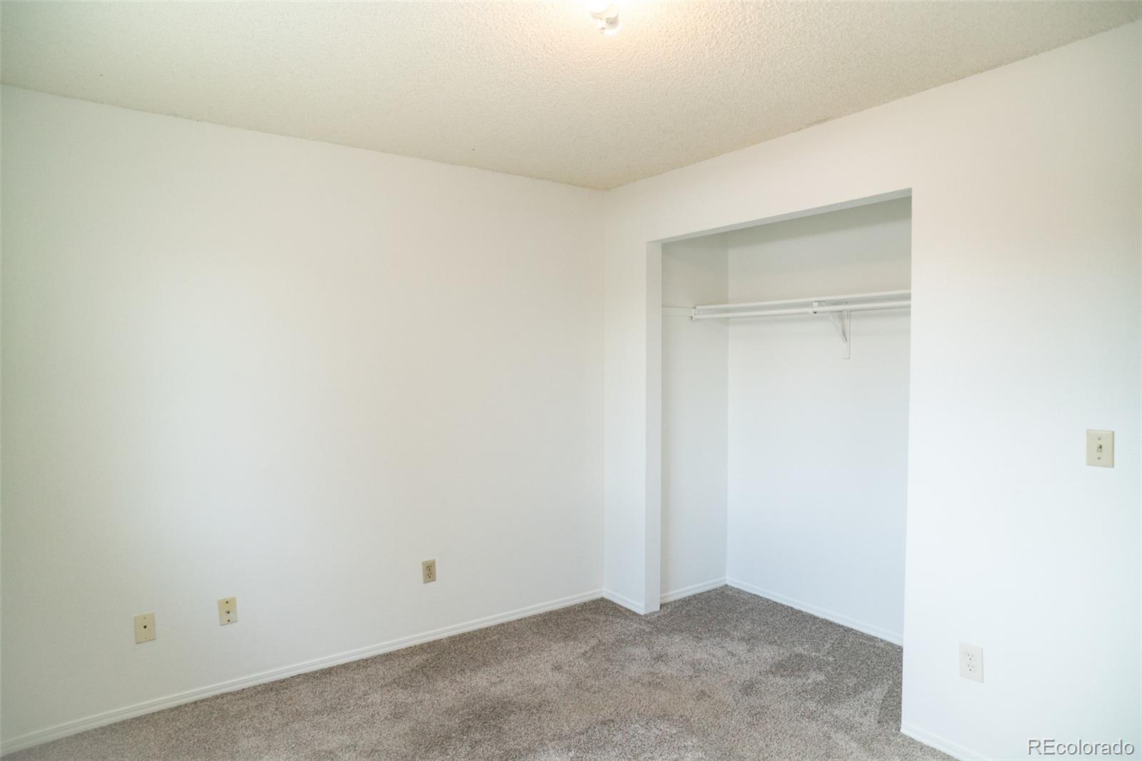 MLS Image #9 for 12812 e wyoming circle,aurora, Colorado