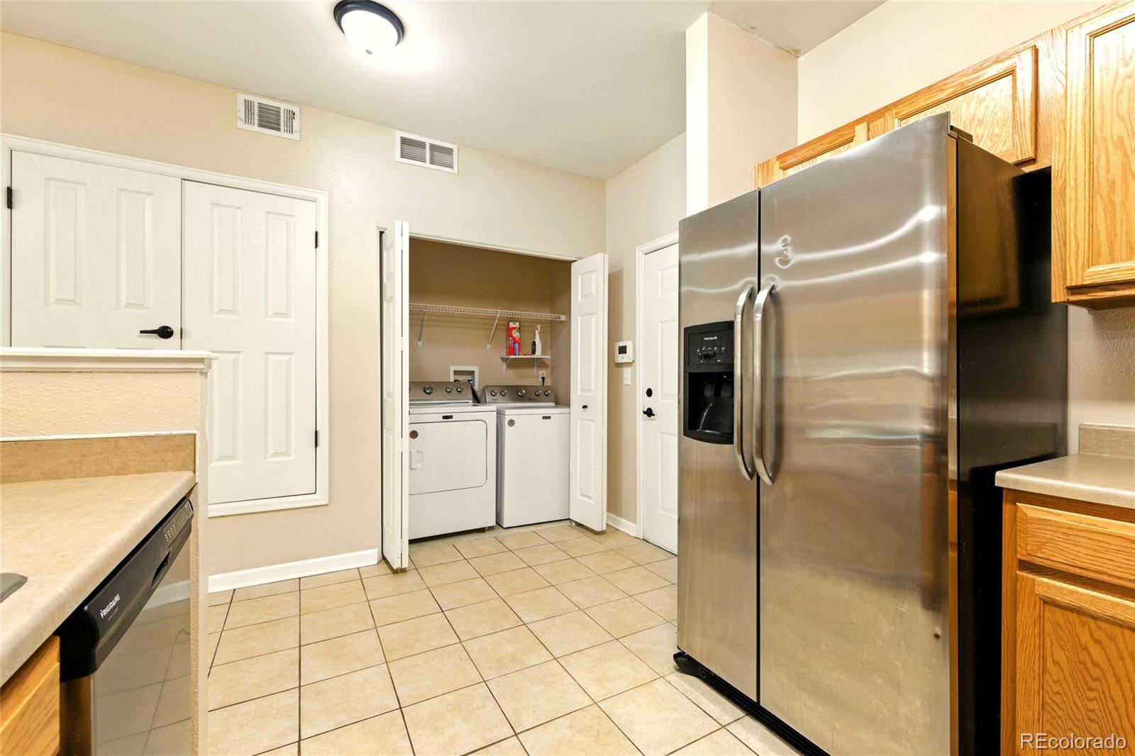 MLS Image #12 for 18681 e water drive,aurora, Colorado