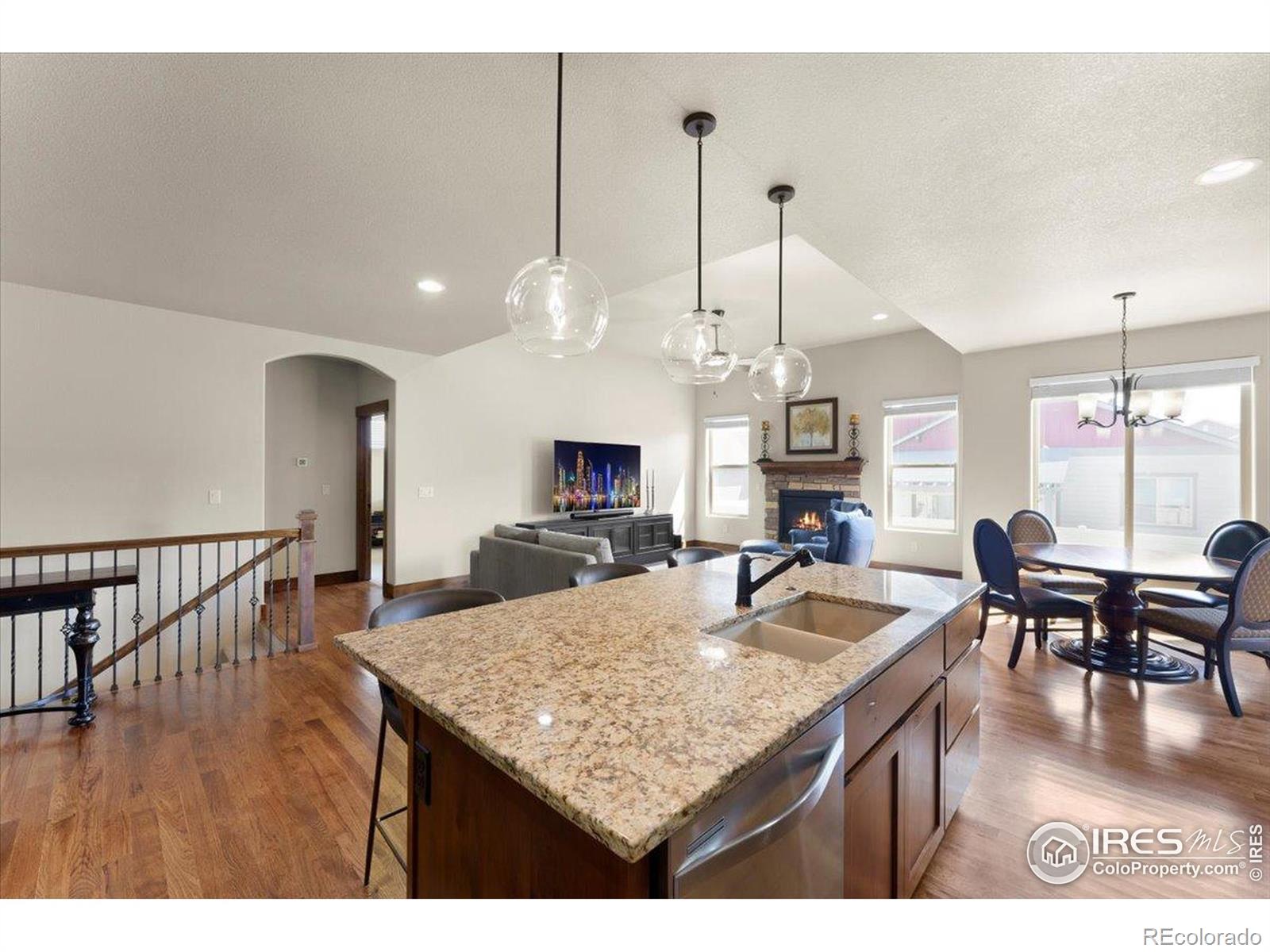 MLS Image #10 for 5653  carmon drive,windsor, Colorado