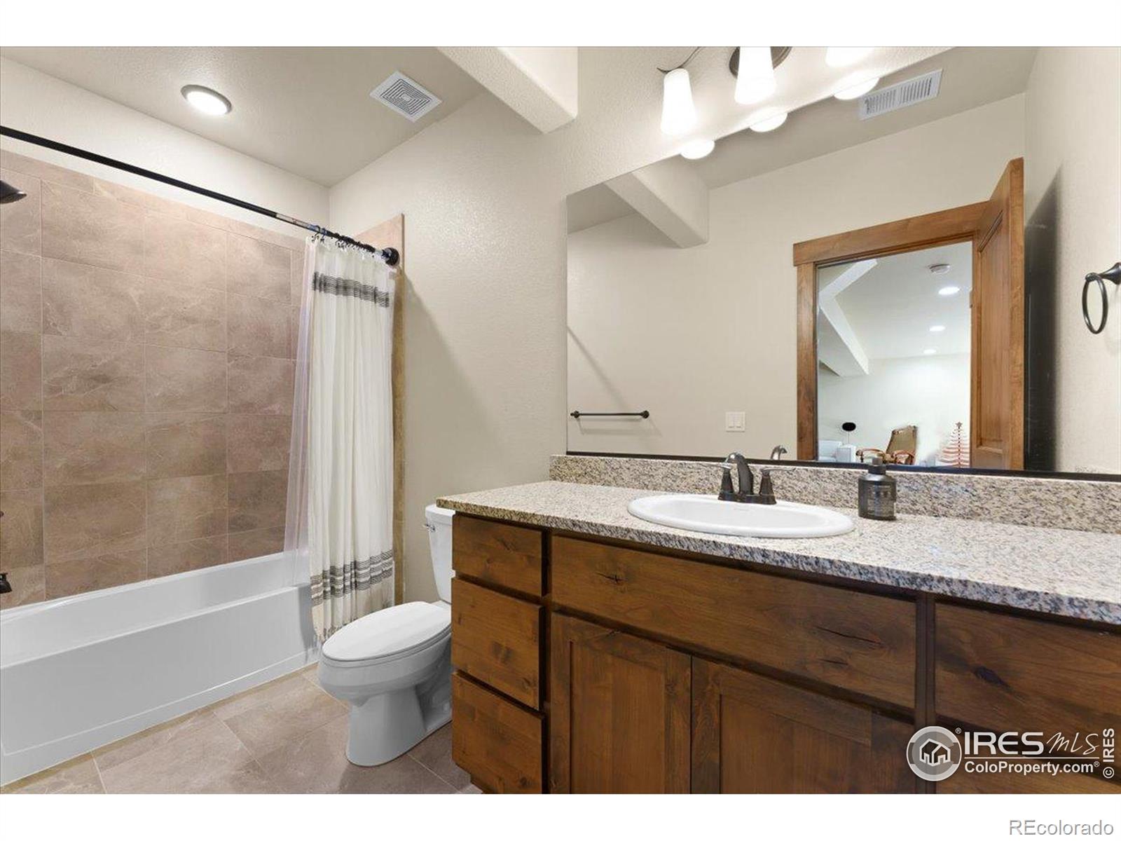 MLS Image #29 for 5653  carmon drive,windsor, Colorado
