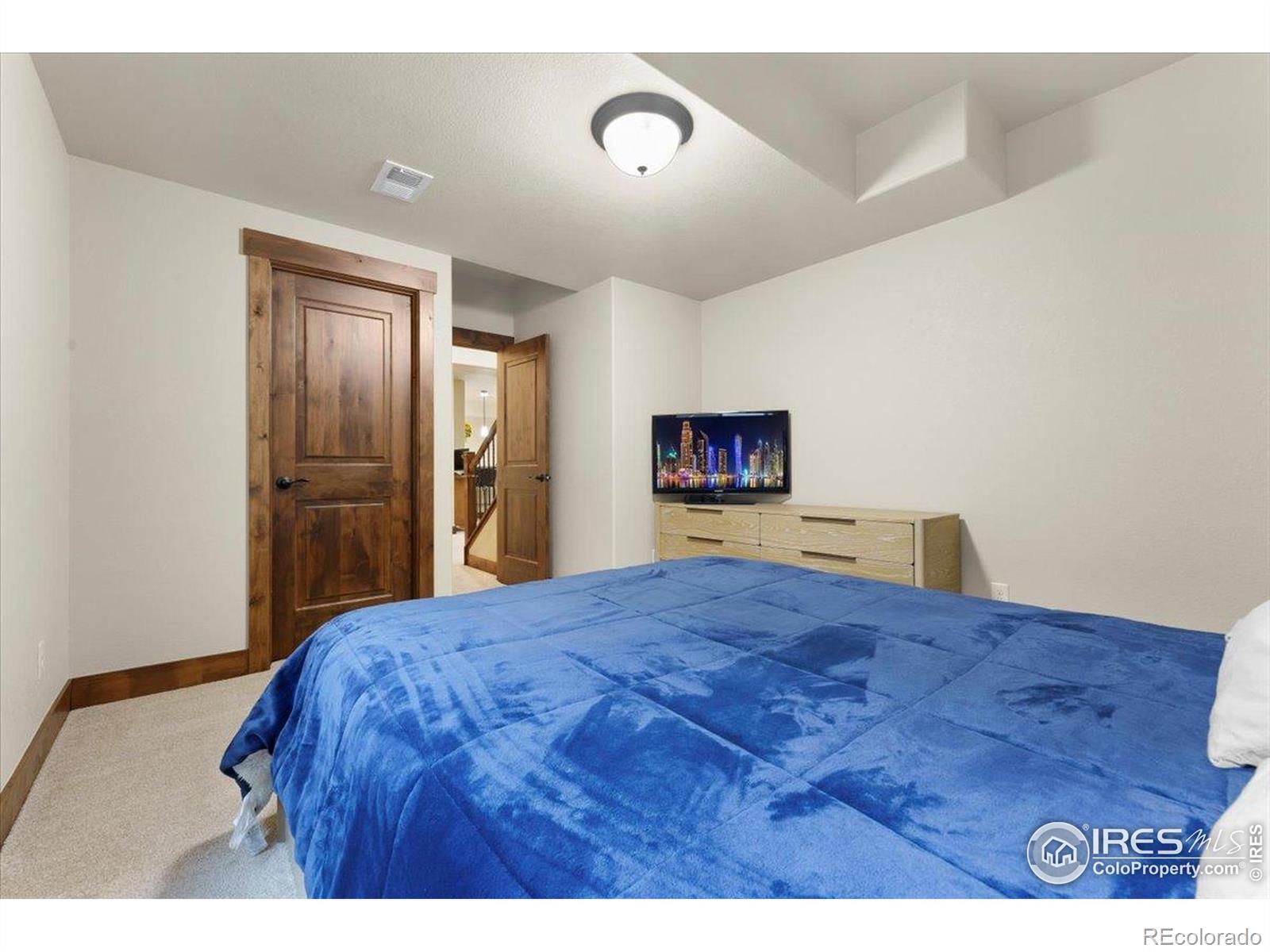 MLS Image #33 for 5653  carmon drive,windsor, Colorado