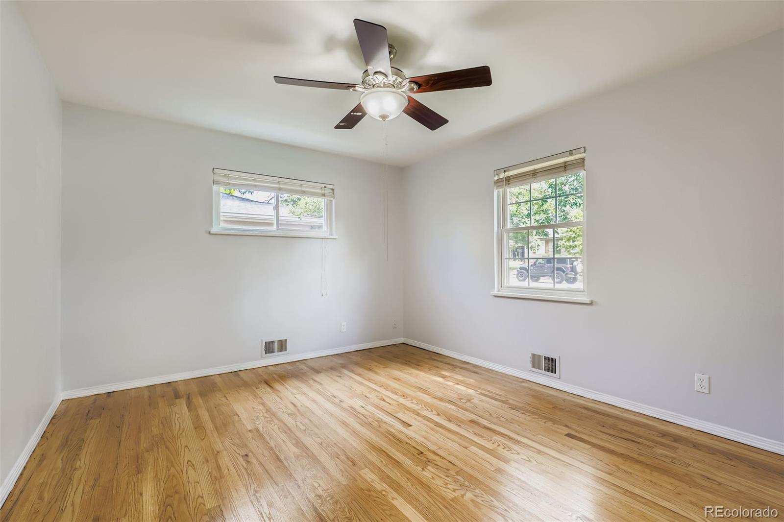 MLS Image #12 for 2821 s kearney street,denver, Colorado