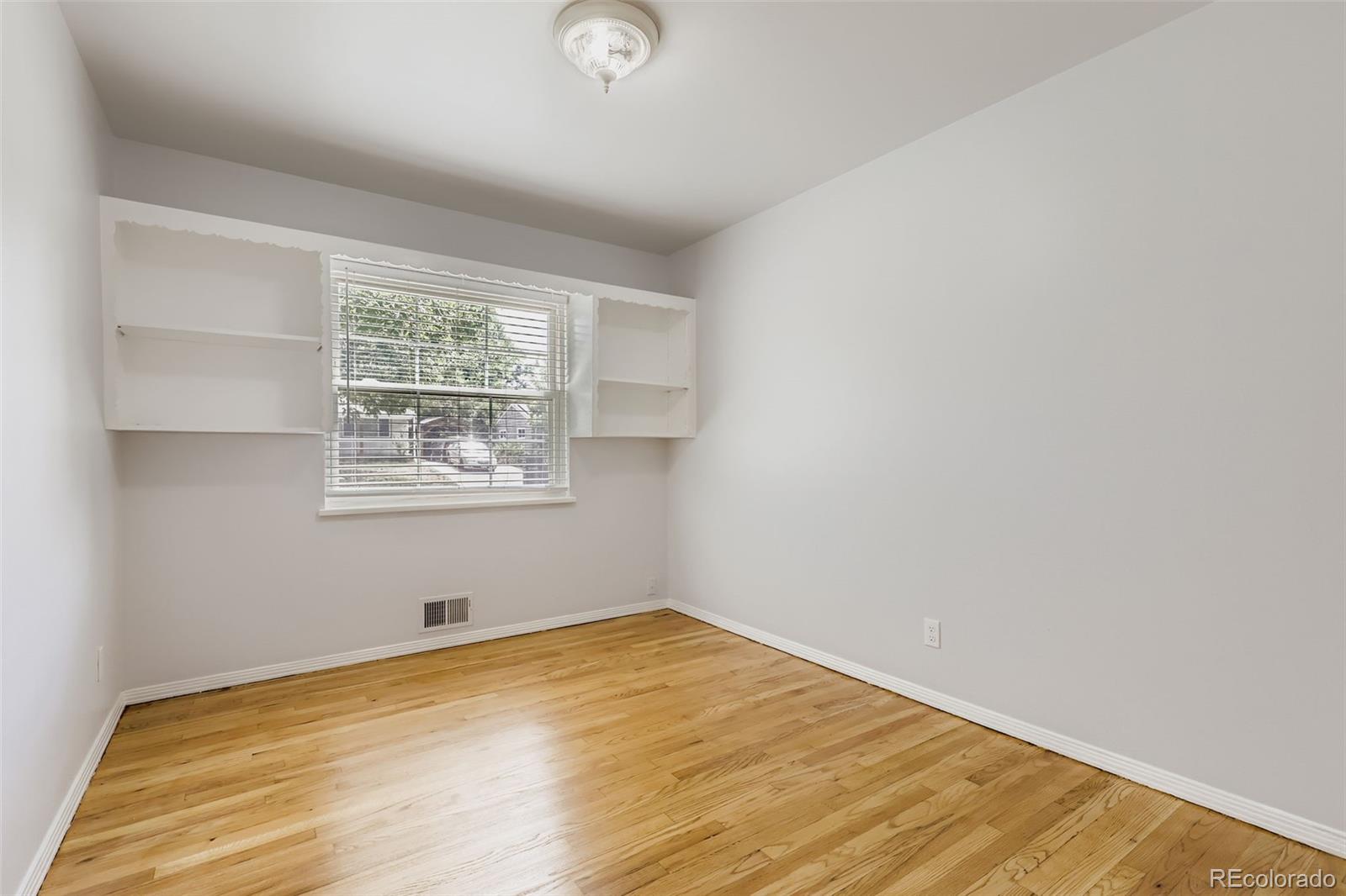 MLS Image #15 for 2821 s kearney street,denver, Colorado