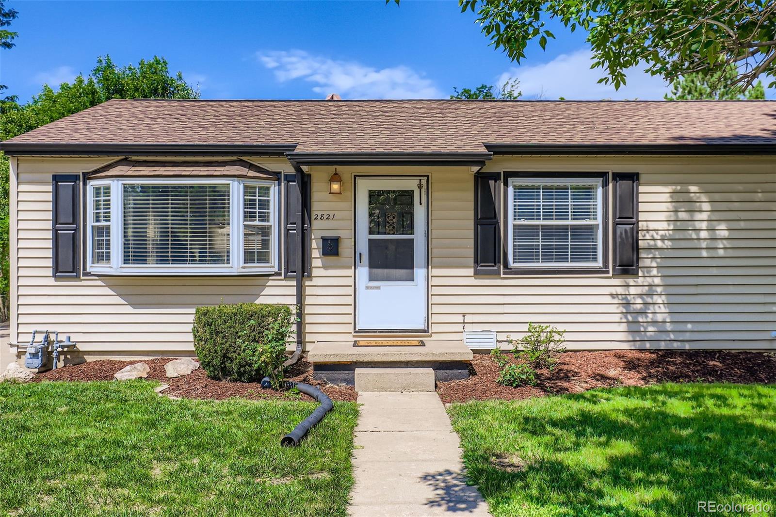MLS Image #2 for 2821 s kearney street,denver, Colorado
