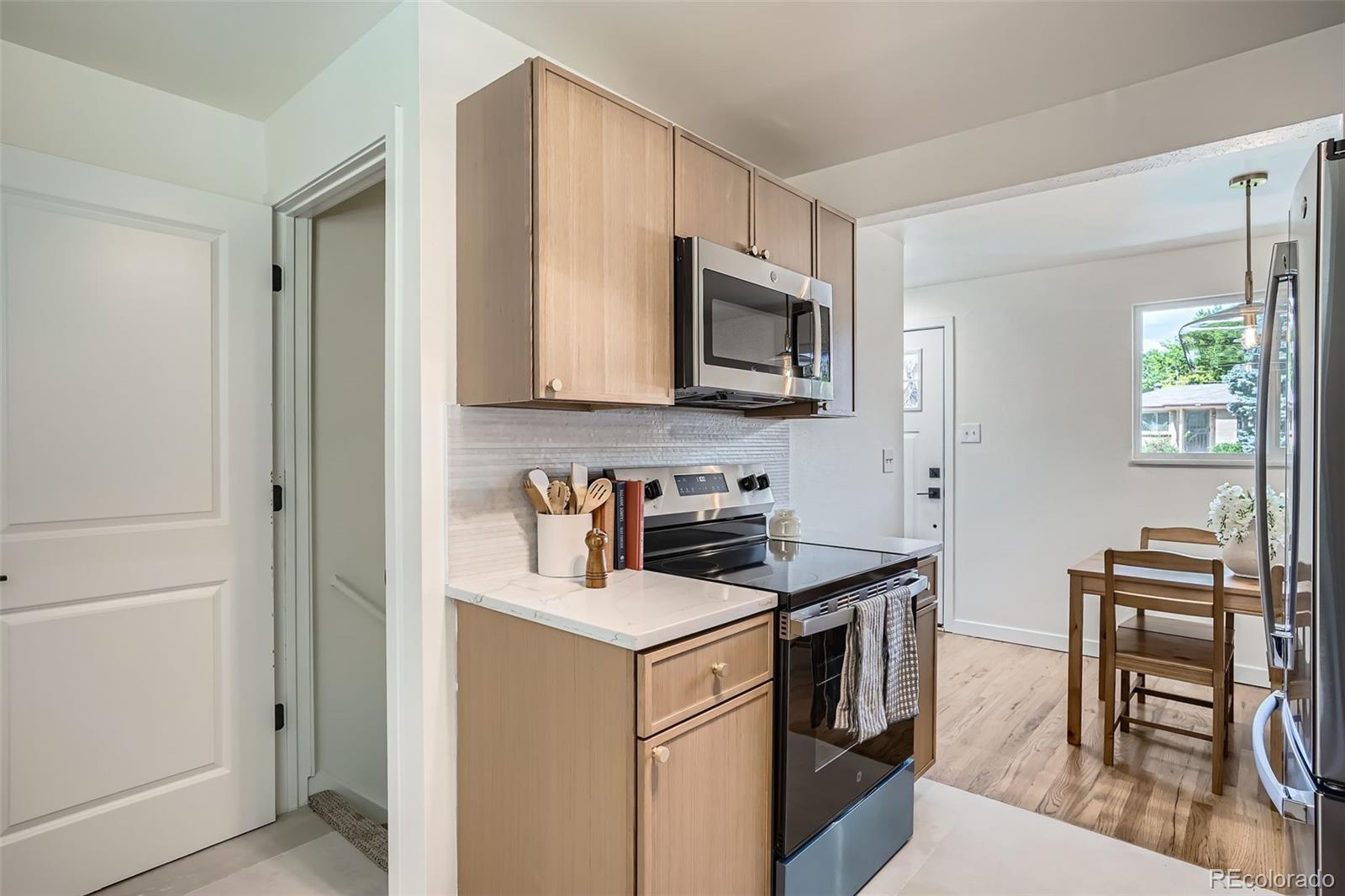 MLS Image #8 for 1240 s chase street,lakewood, Colorado