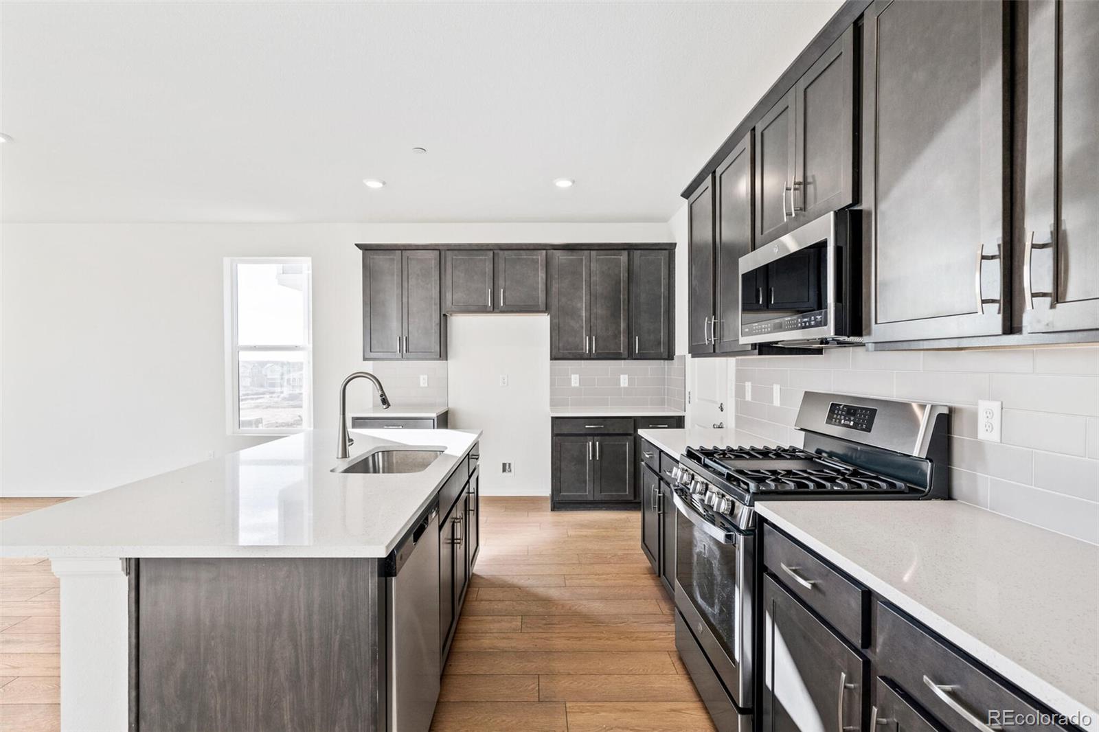 MLS Image #15 for 13586 e 110th drive,commerce city, Colorado