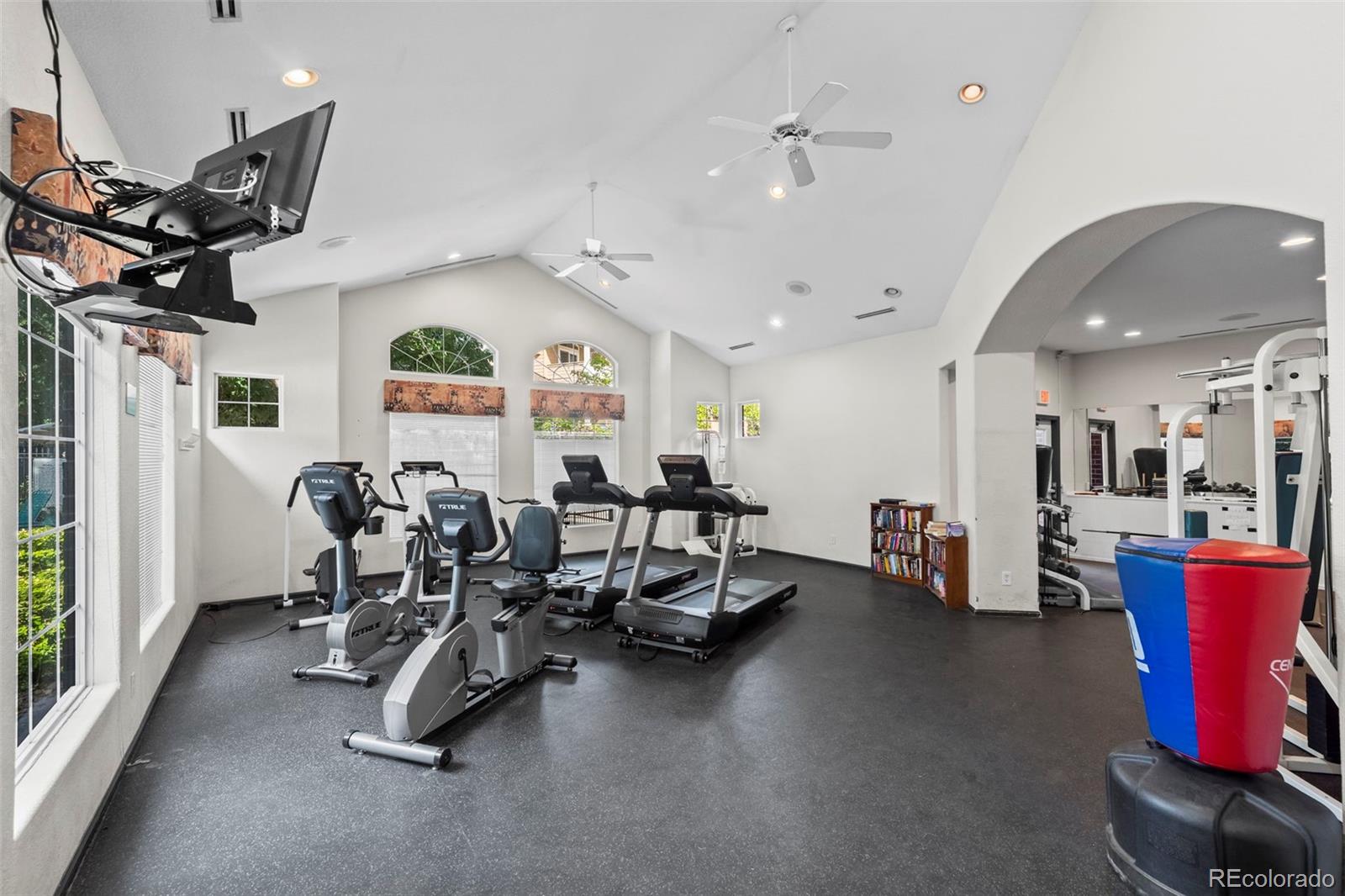 MLS Image #28 for 1631 w canal circle,littleton, Colorado