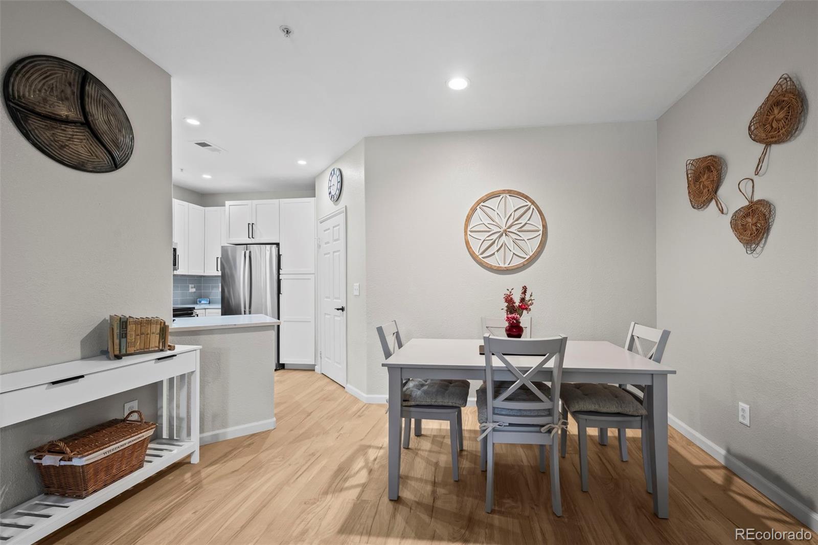 MLS Image #9 for 1631 w canal circle,littleton, Colorado