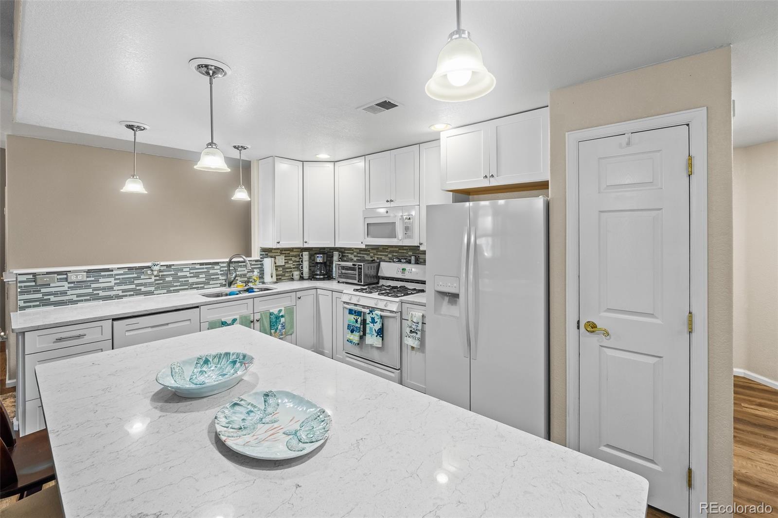 MLS Image #6 for 1703  whitehall drive,longmont, Colorado