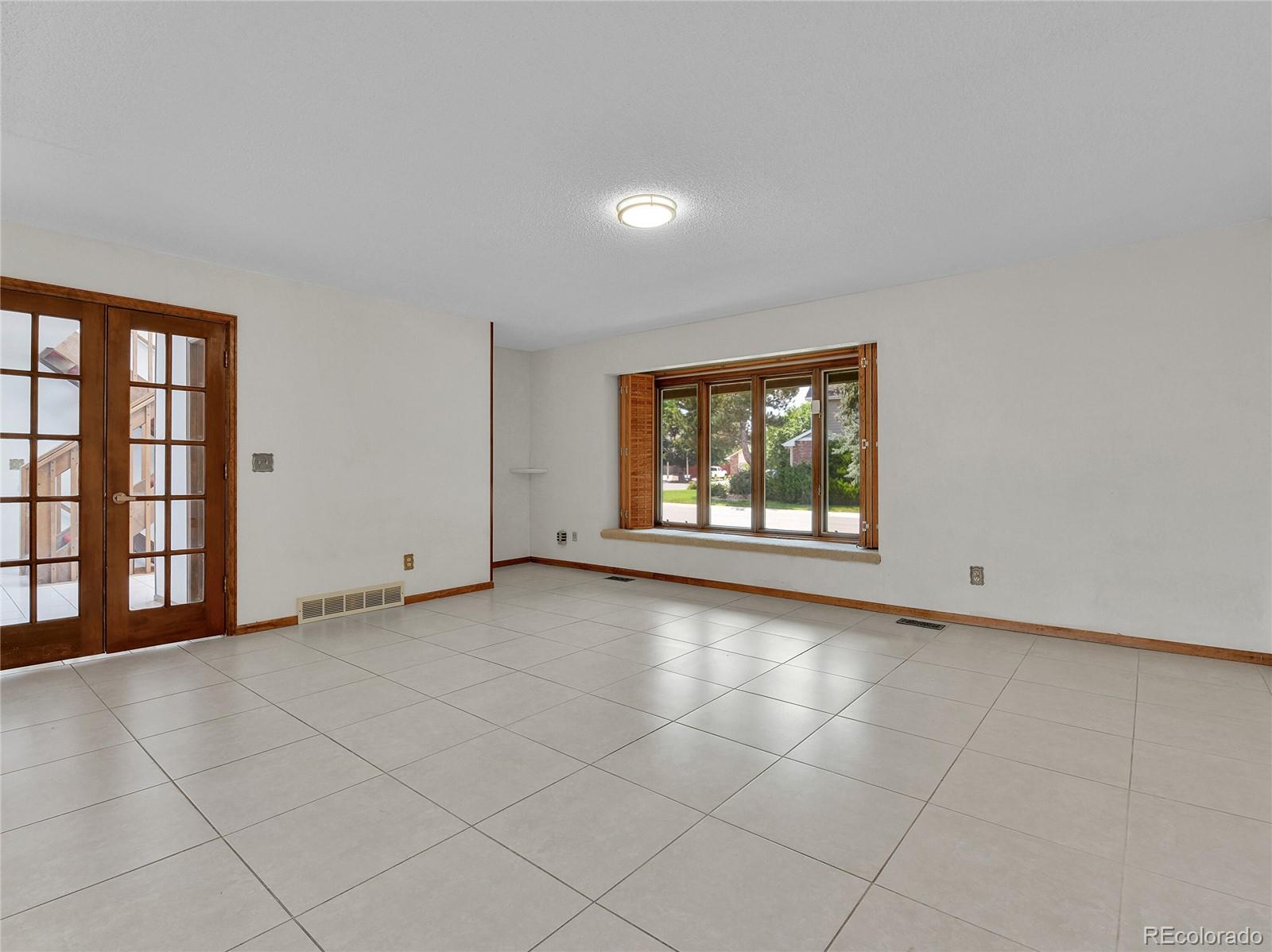 MLS Image #12 for 14164 e layton drive,aurora, Colorado