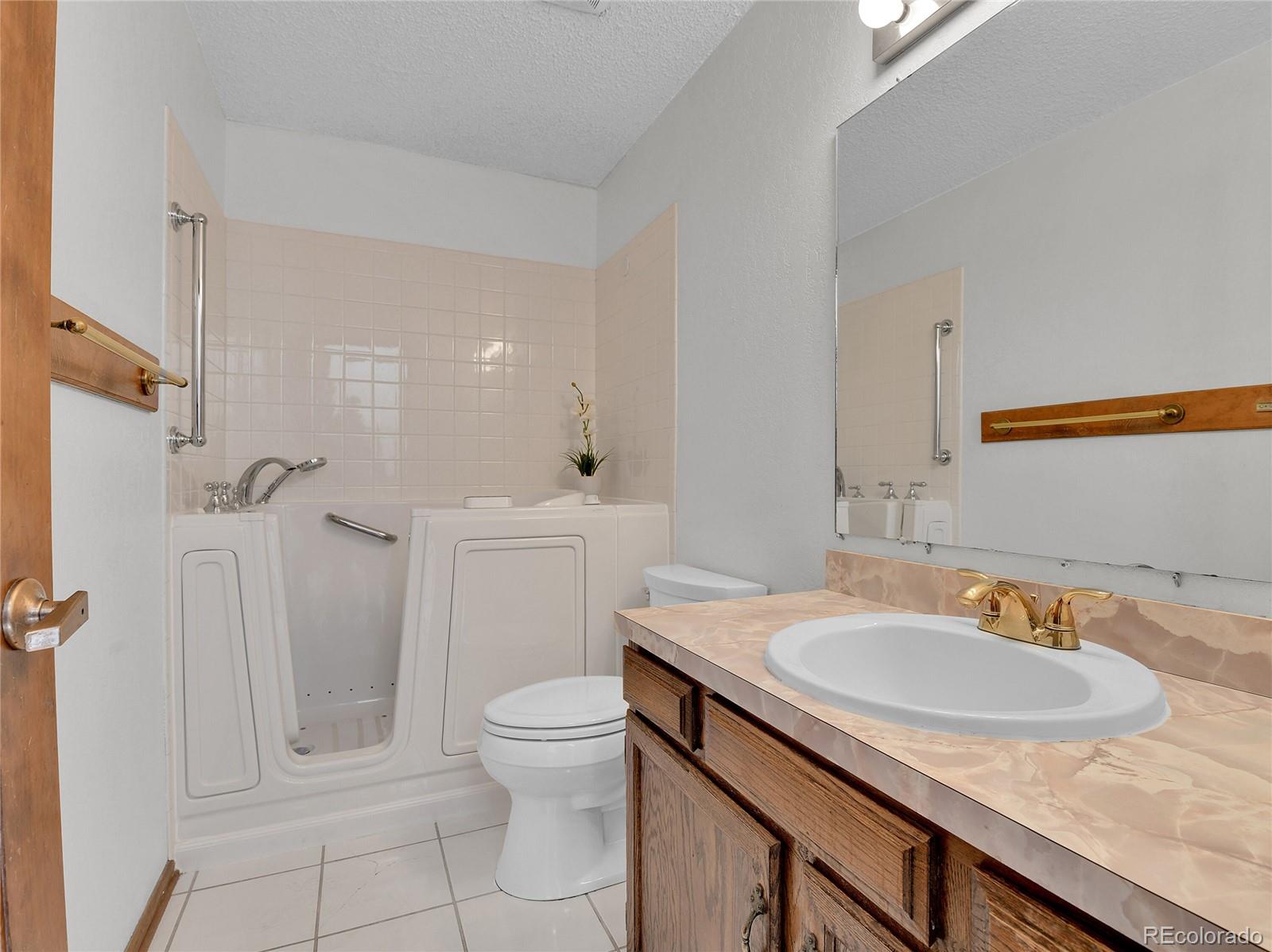 MLS Image #21 for 14164 e layton drive,aurora, Colorado