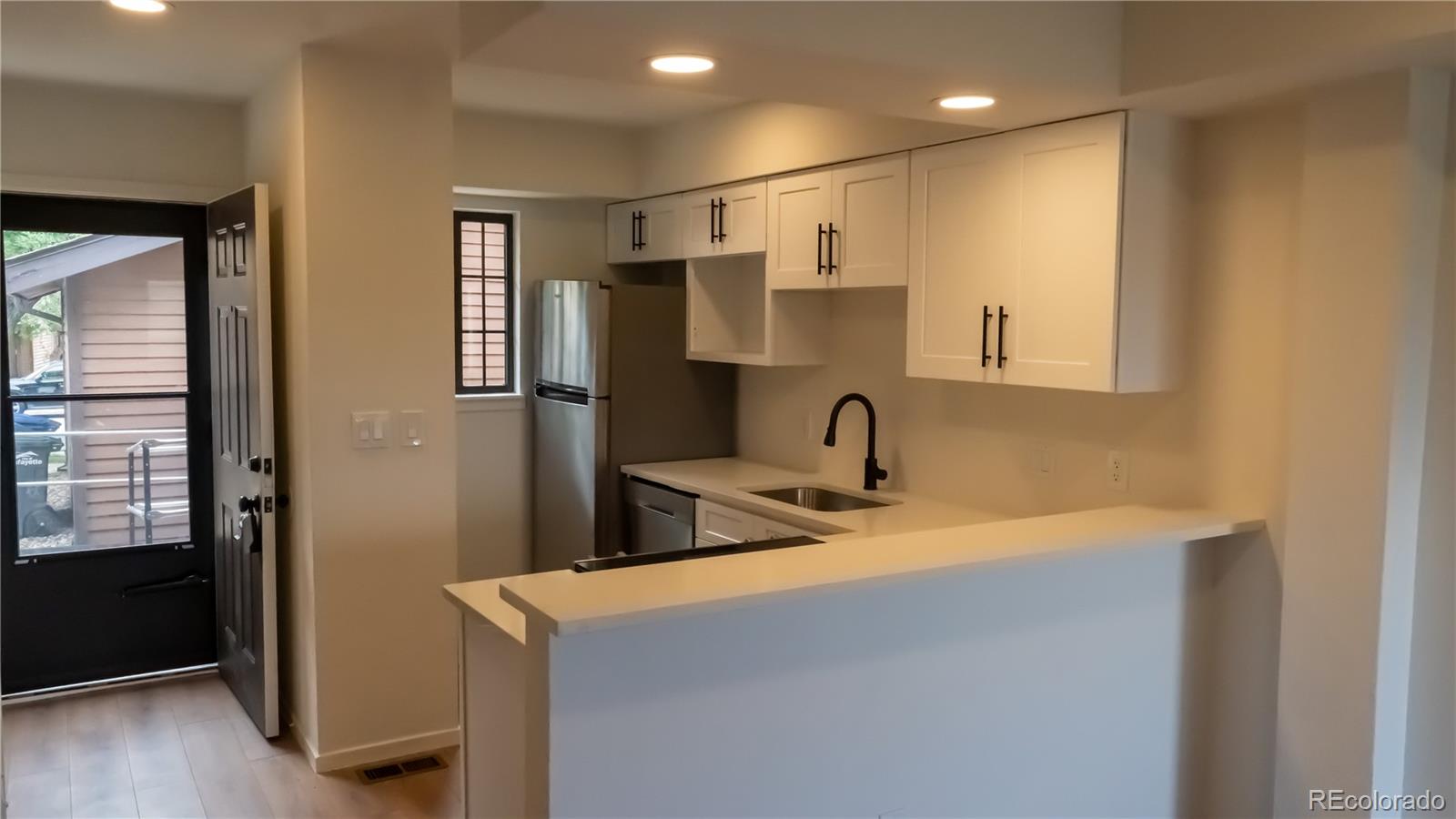 MLS Image #4 for 725  julian circle,lafayette, Colorado