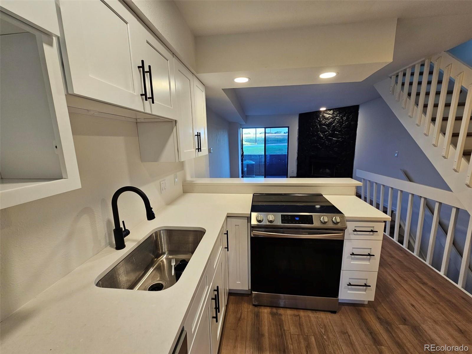 MLS Image #5 for 725  julian circle,lafayette, Colorado