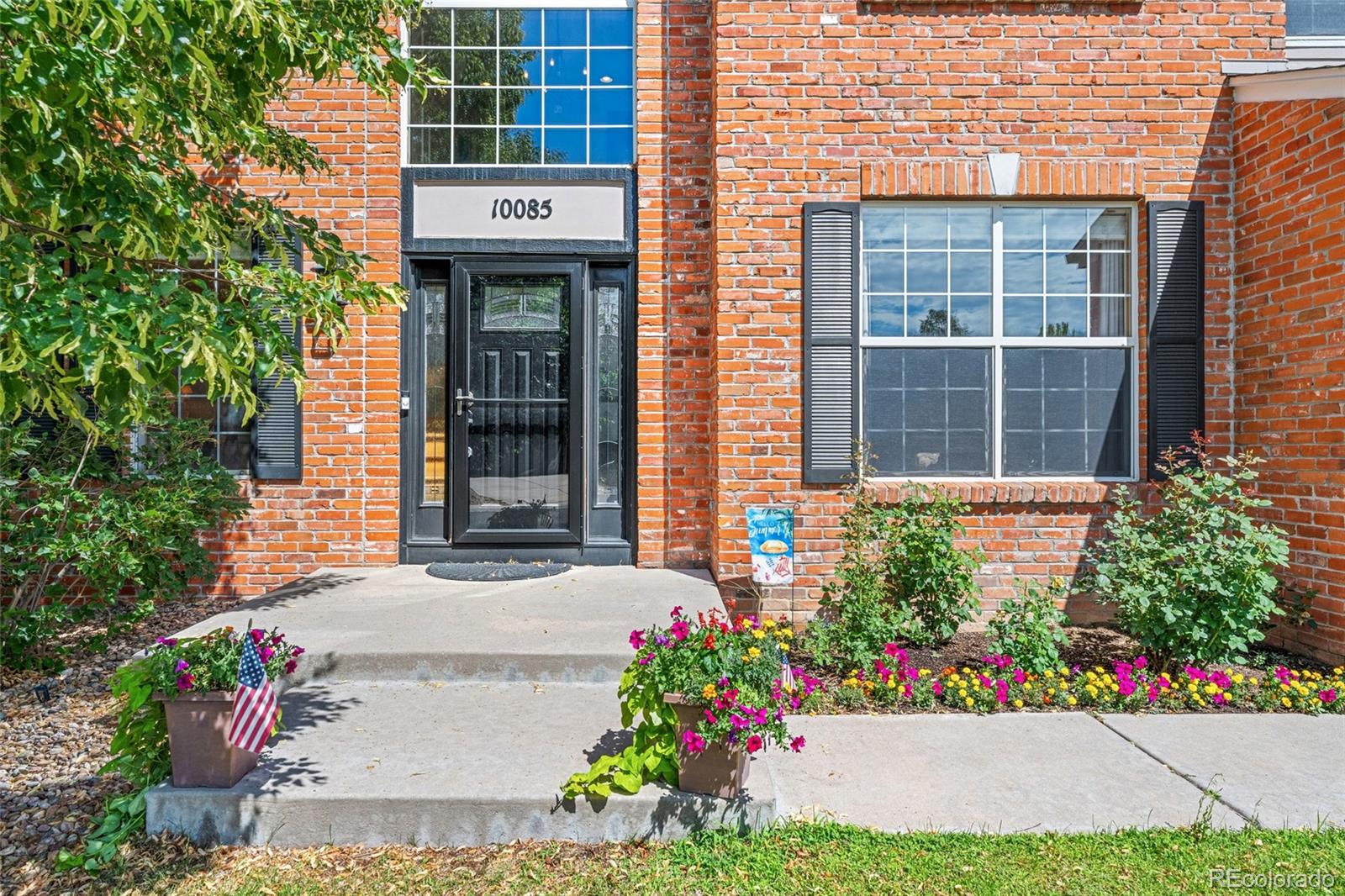 MLS Image #1 for 10085  brisbane lane,highlands ranch, Colorado