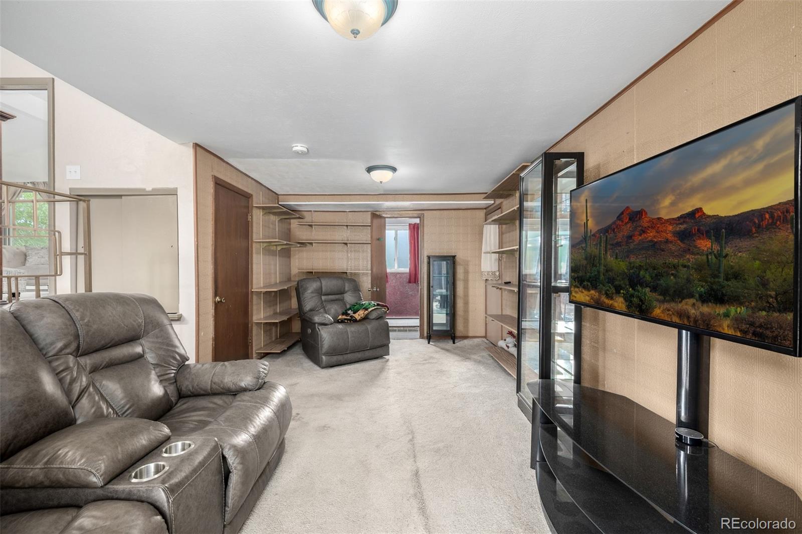 MLS Image #18 for 1473 s monaco parkway,denver, Colorado