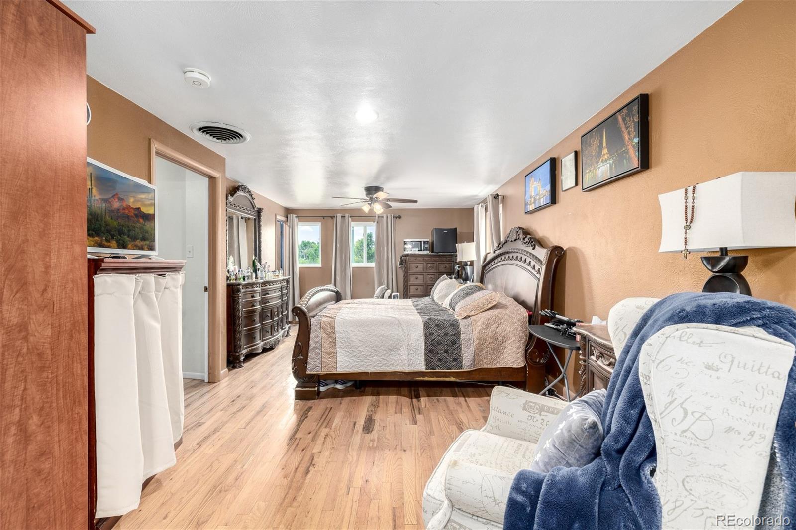 MLS Image #20 for 1473 s monaco parkway,denver, Colorado