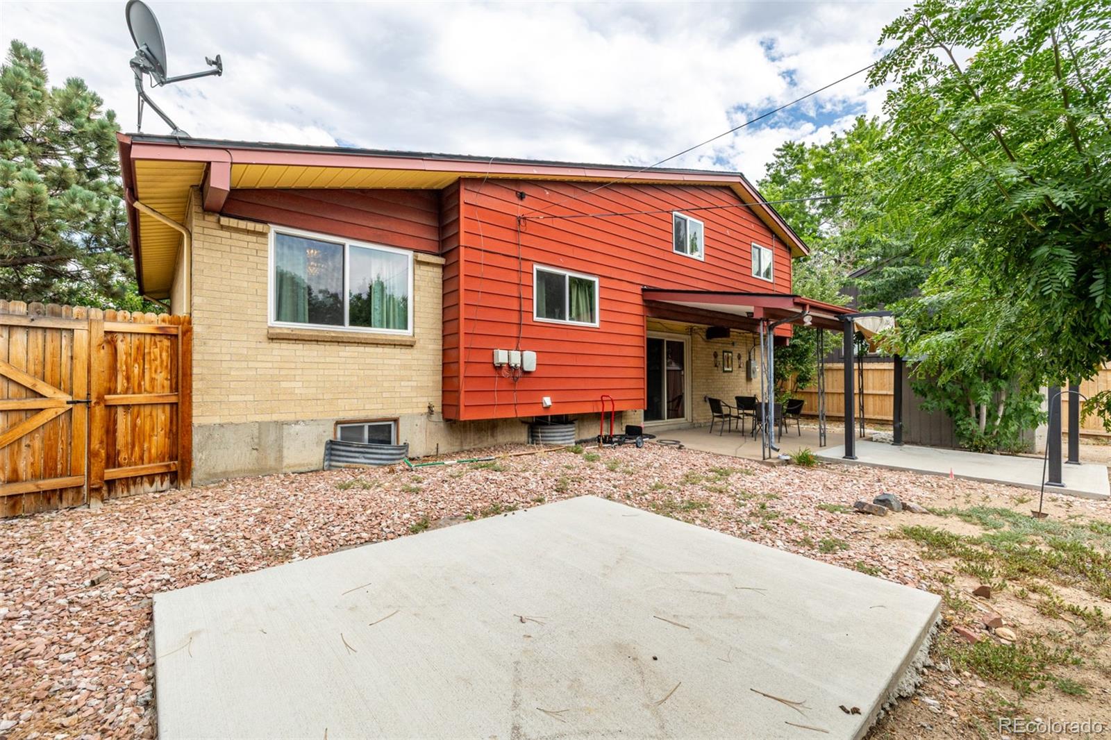 MLS Image #38 for 1473 s monaco parkway,denver, Colorado
