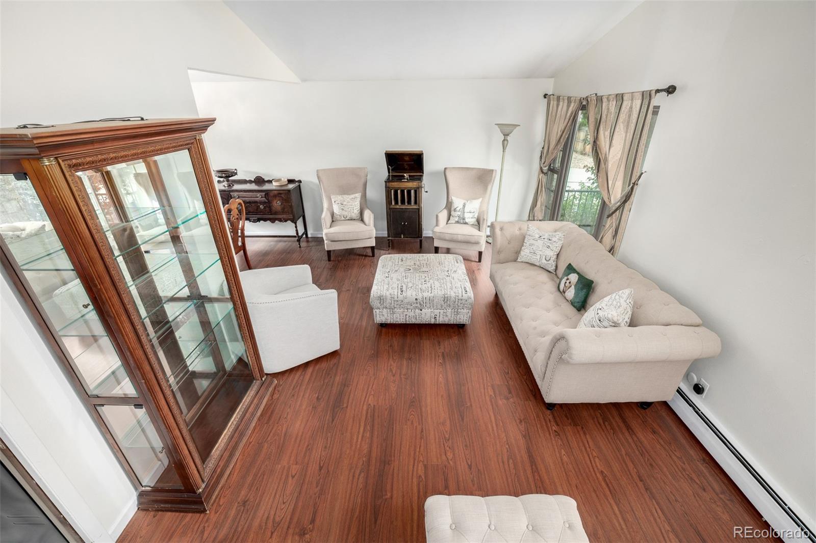MLS Image #9 for 1473 s monaco parkway,denver, Colorado