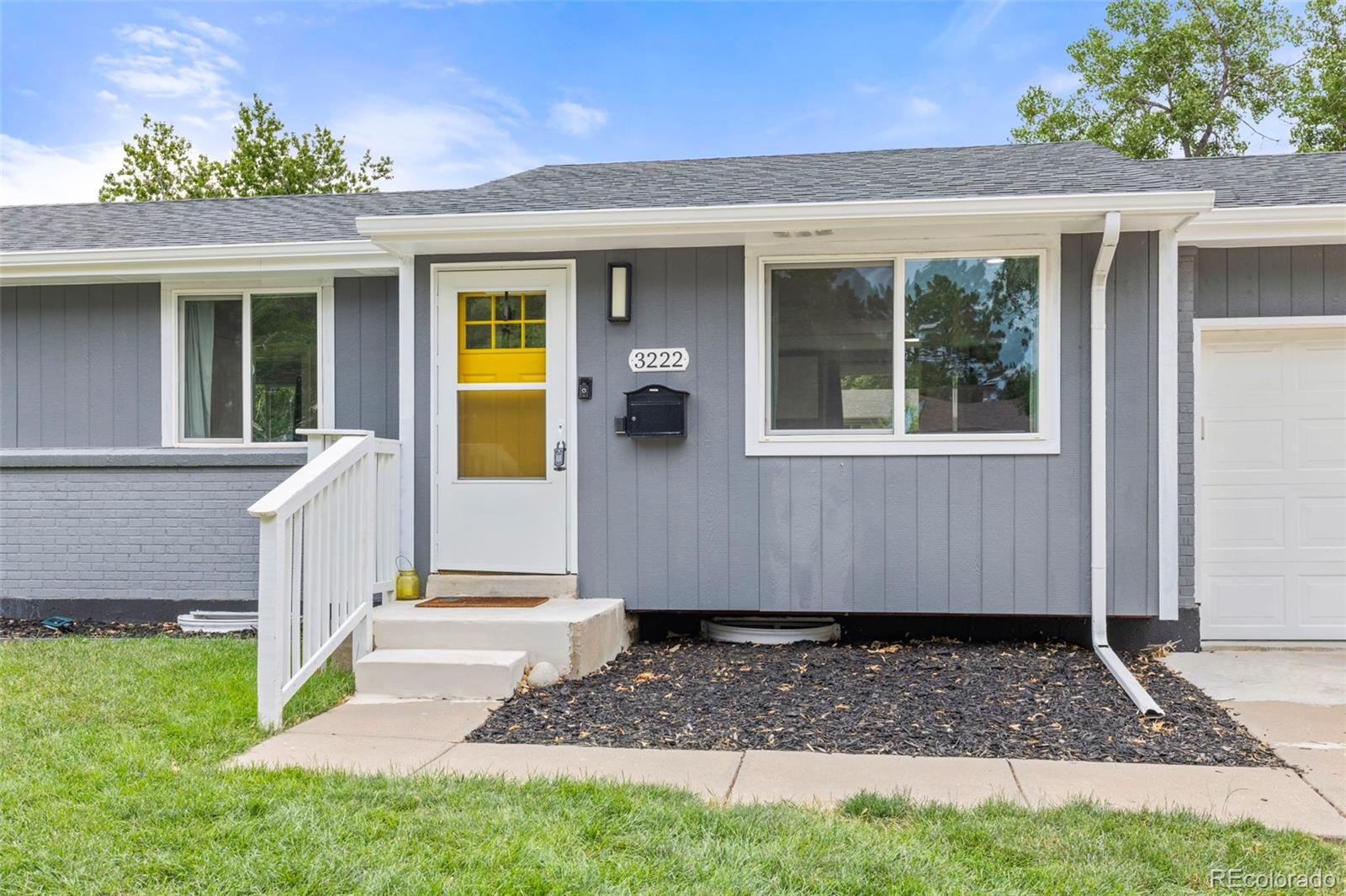 MLS Image #3 for 3222  blackhawk circle,aurora, Colorado