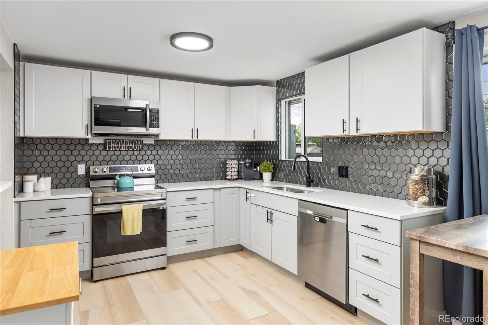 MLS Image #8 for 3222  blackhawk circle,aurora, Colorado