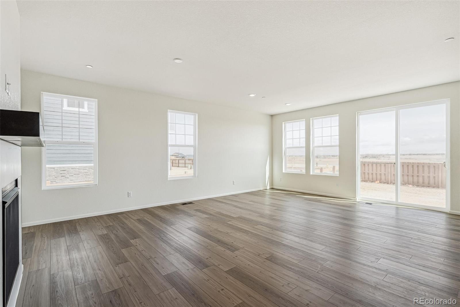 MLS Image #5 for 11114  xanadu street,commerce city, Colorado