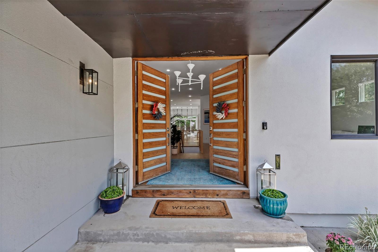 MLS Image #3 for 3460 s bellaire street,denver, Colorado