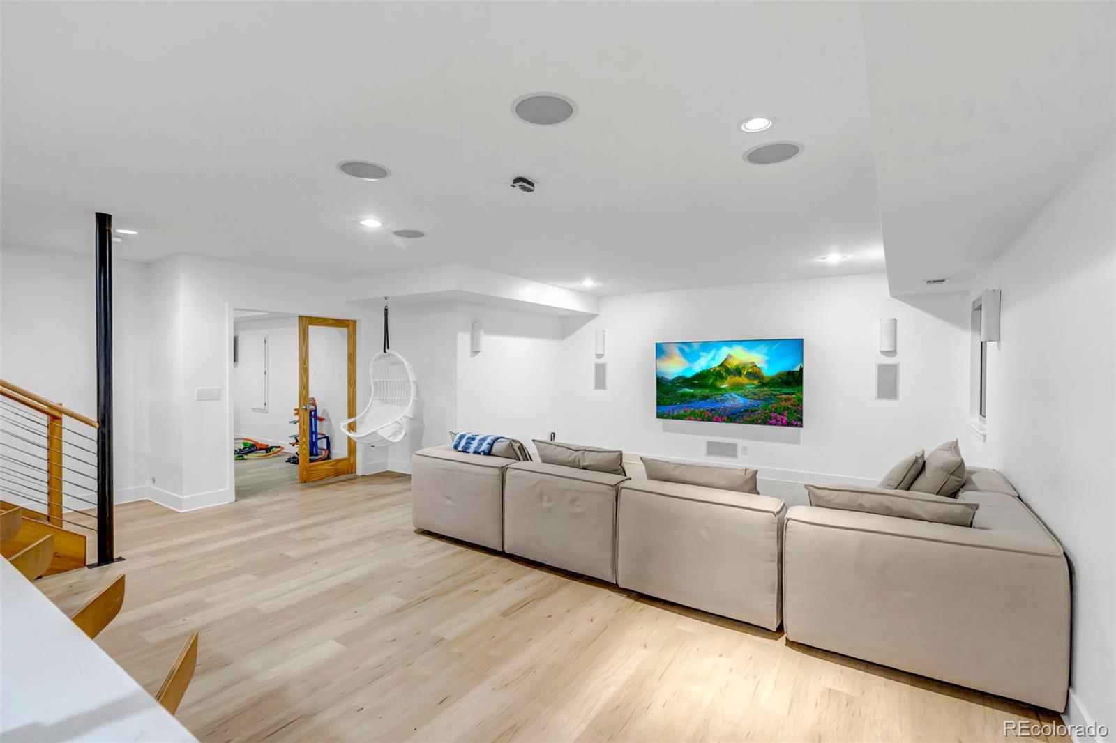 MLS Image #34 for 3460 s bellaire street,denver, Colorado