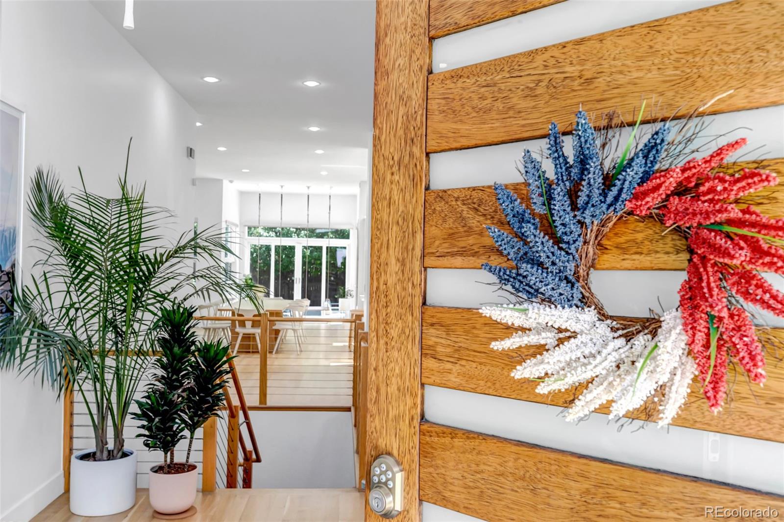 MLS Image #4 for 3460 s bellaire street,denver, Colorado