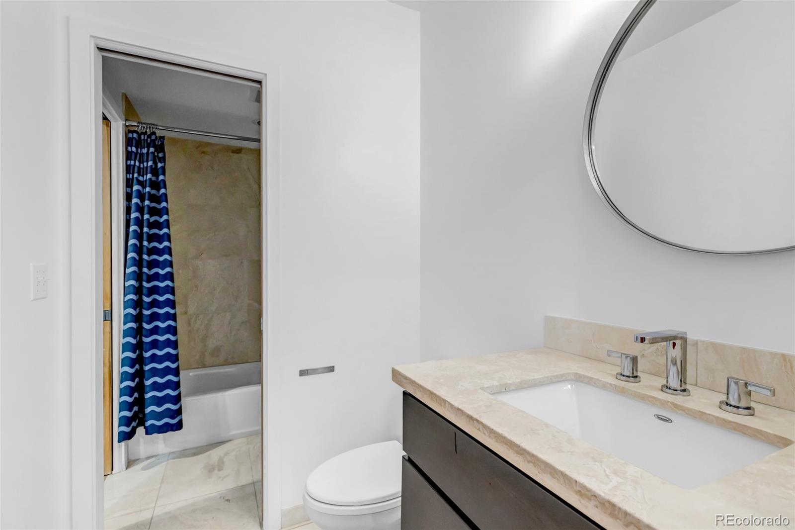 MLS Image #40 for 3460 s bellaire street,denver, Colorado