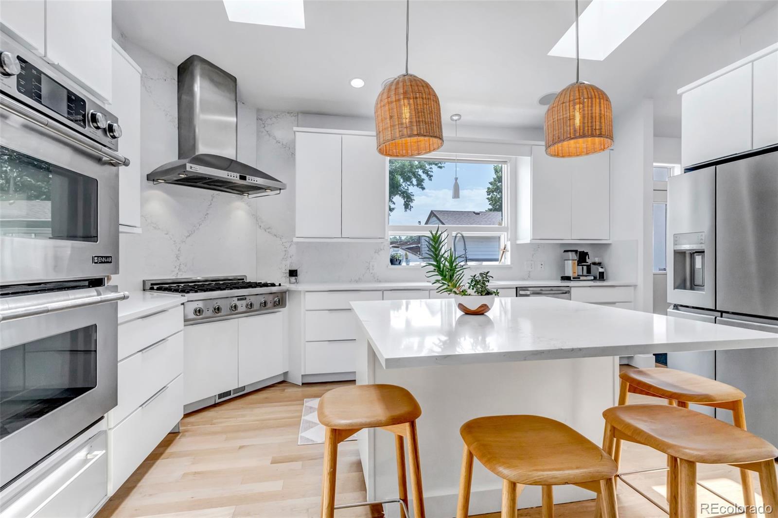 MLS Image #9 for 3460 s bellaire street,denver, Colorado